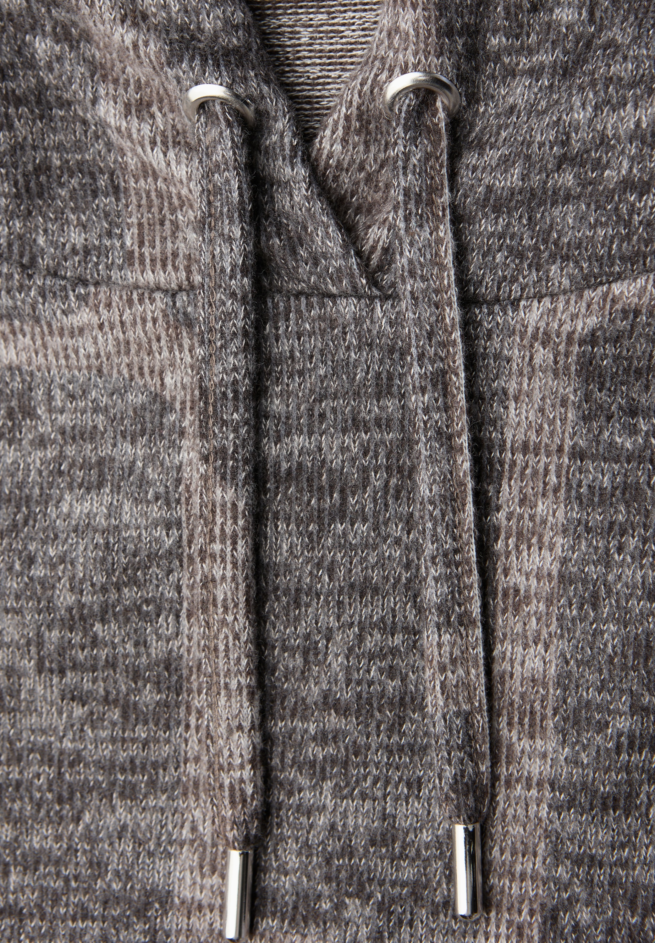 STREET ONE Kapuzenpullover Lässige Kapuze samt Tunnelzug