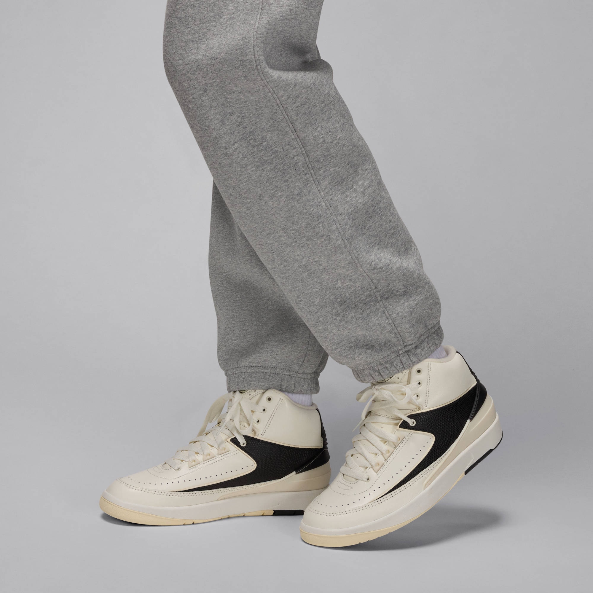 Nike Sportswear Sporthose »W J BRK FLC PANT  24«  aus Baumwolle und Polyester, bequeme Passform