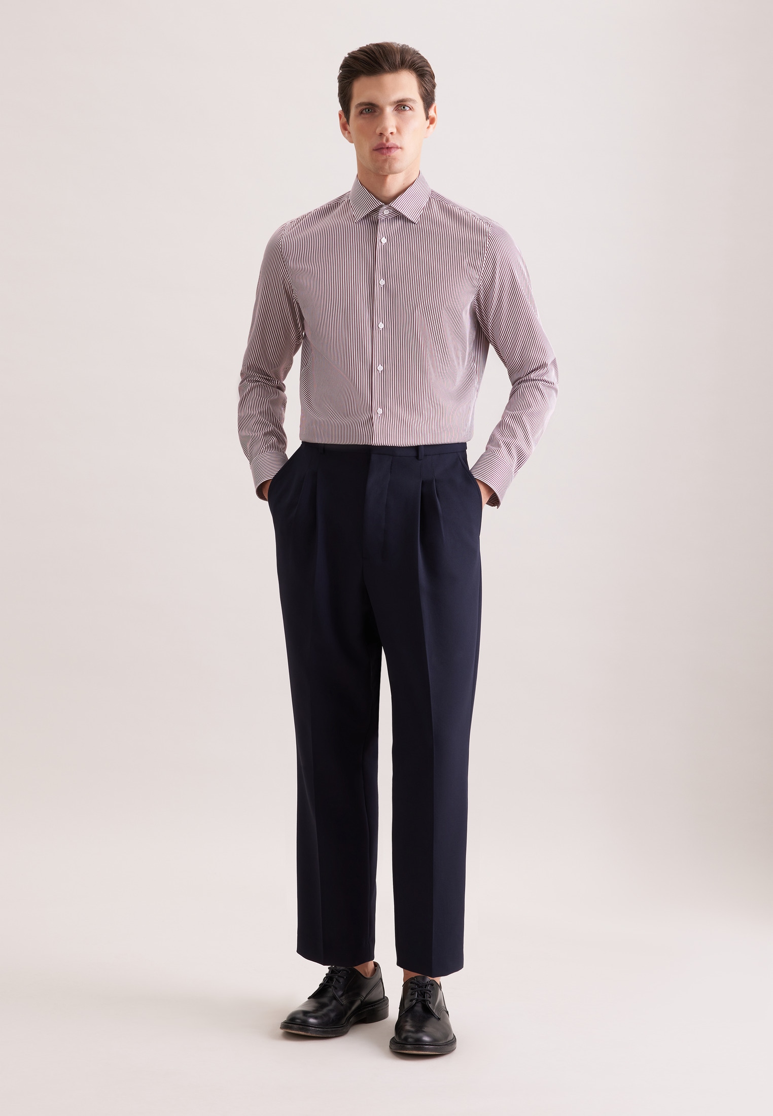 seidensticker Businesshemd »Schwarze Rose« Slim 1/1 Kentkragen Gestreift