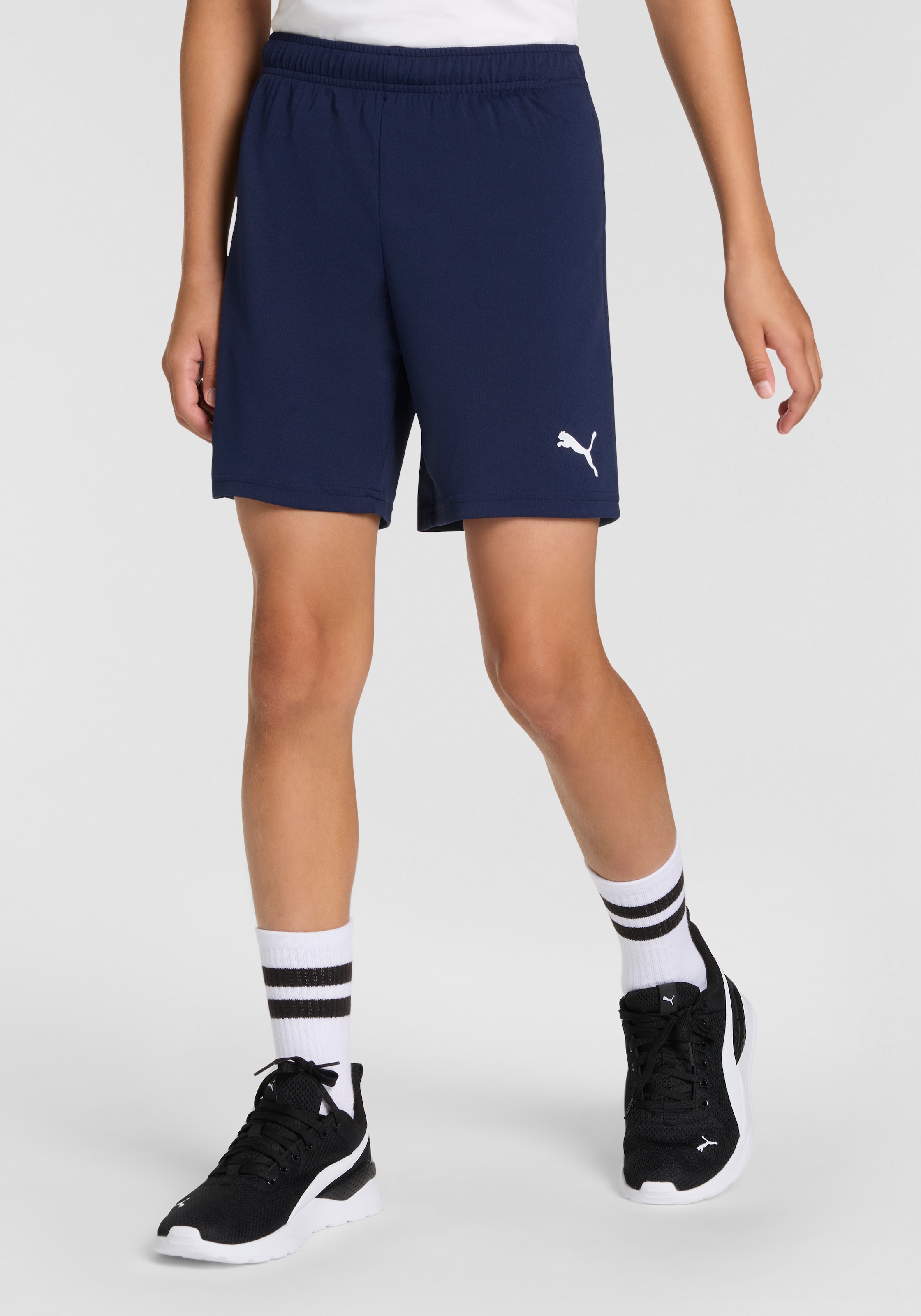 PUMA Trainingsshorts »TEAMRISE SHORT JR«  aus Netzmaterial, mit DryCELL Technologie, kniefreier Schnitt