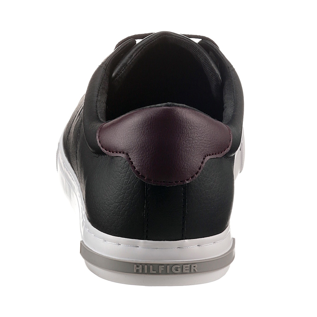 Tommy Hilfiger Sneaker »ESSENTIAL LEATHER DETAIL VUL«, mit Kontrastbesatz, Freizeitschuh, Halbschuh, Schnürschuh