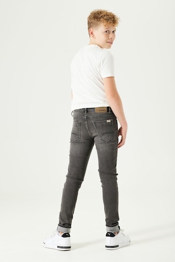 Garcia 5-Pocket-Jeans »Lazlo«, mit Destroyed-Detail am Knie, for BOYS