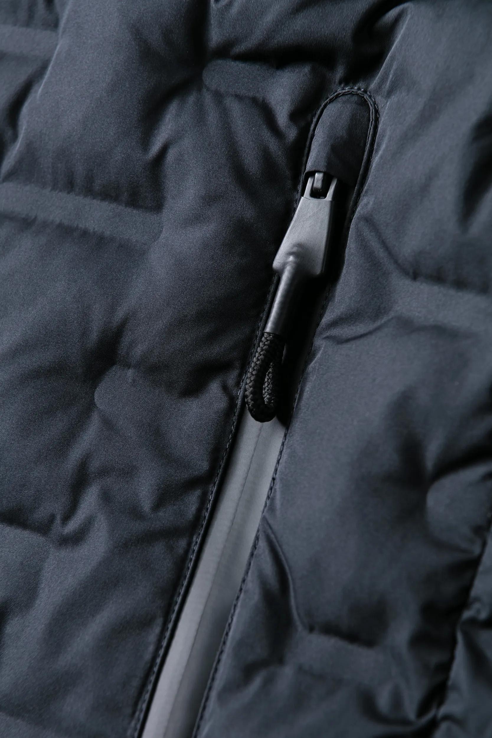 Strellson Steppjacke »Avio Flex 2.0 Windbreaker Travel Light« Regular Fit Windbreaker Steppjacke Stehkragen