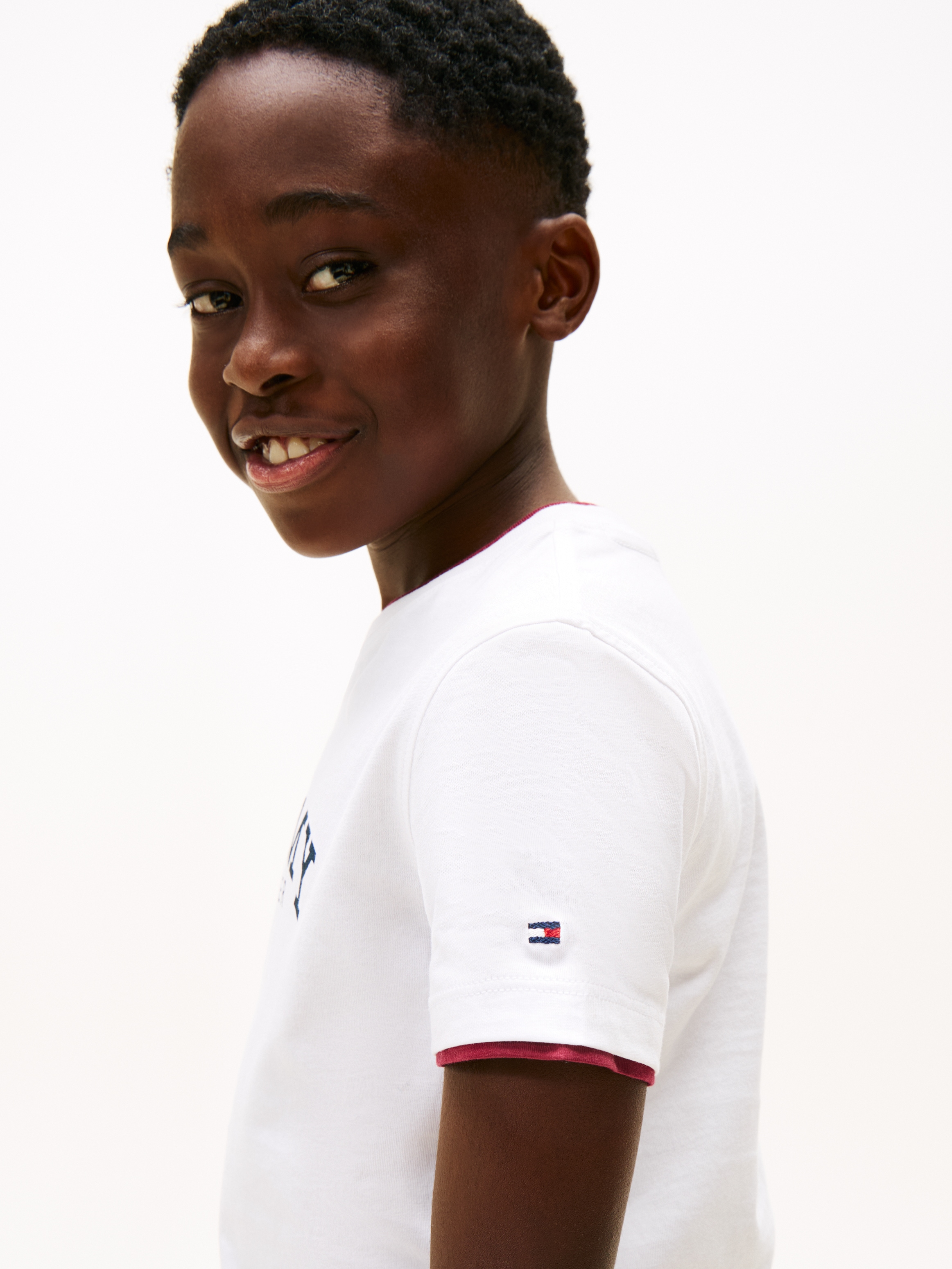 Tommy Hilfiger T-Shirt Regular fit, für Kinder bis 16 Jahre, Druck