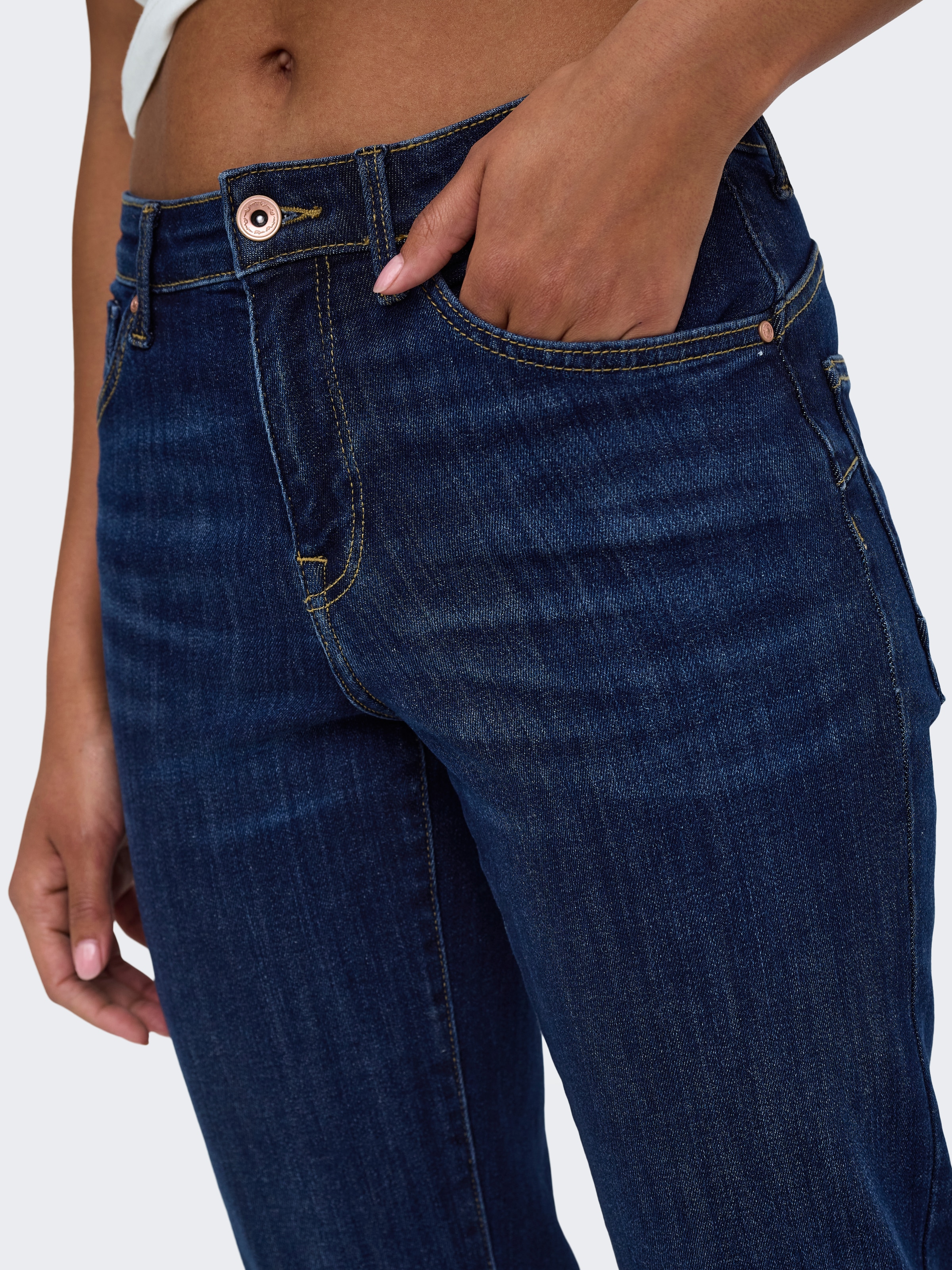 ONLY Slim-fit-Jeans »ONLPOWER MW PUSH UP SLIM STRAIGHT DNM« Baumwollmischung, mid waist, slim fit