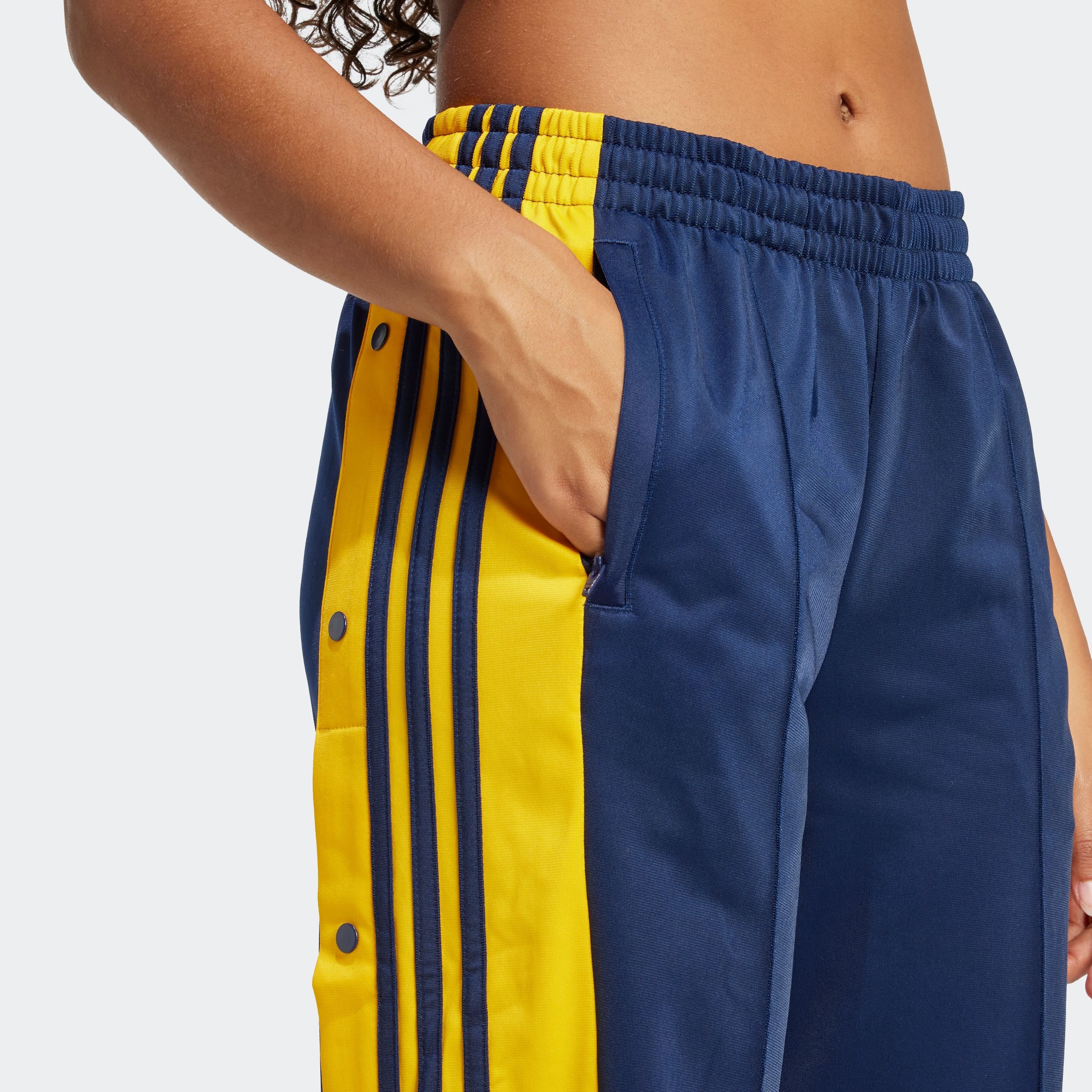 adidas Originals Sporthose »ADIBREAK PANT«, (1 tlg.), Knopfhose, Knopfleiste am Bein