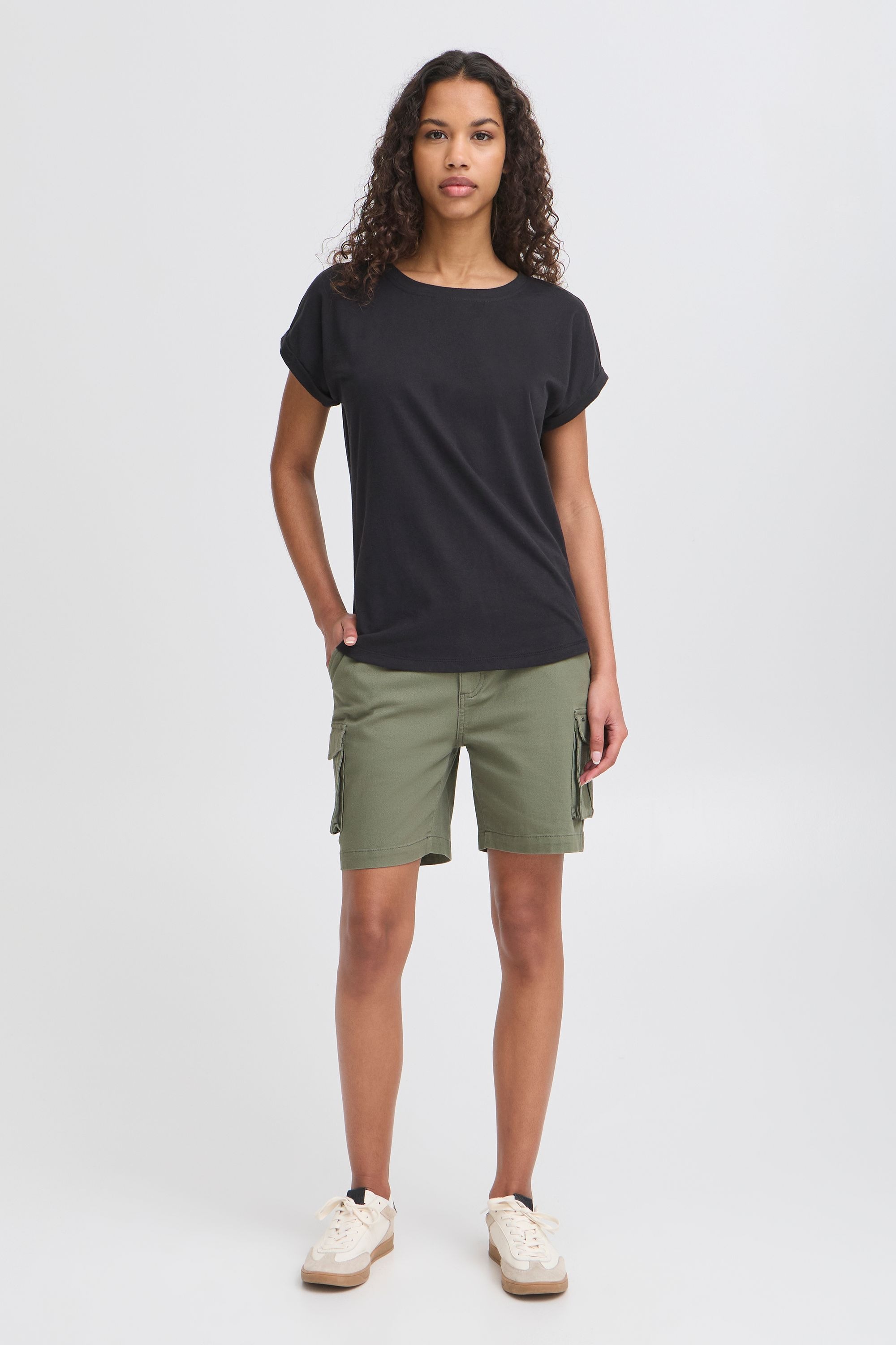 OXMO Rundhalsshirt »Rundhalsshirt OXCODA«