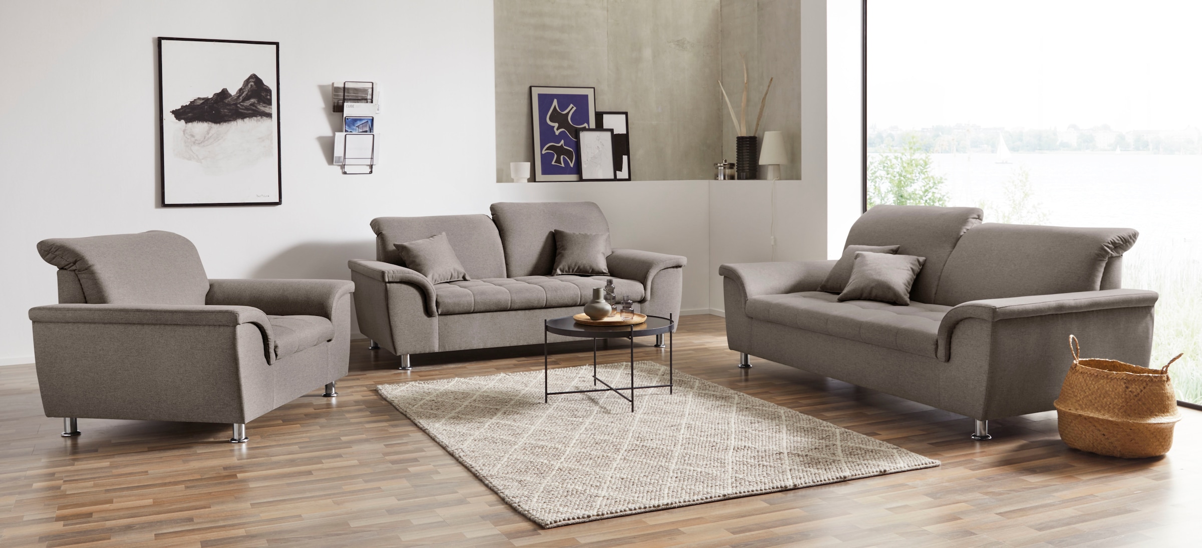 DOMO collection 2-Sitzer »Franzi, zeitlos & elegant, moderne Sitzheftung«, wahlweise mit Kopfteilverstellung, inklusive Zierkissen