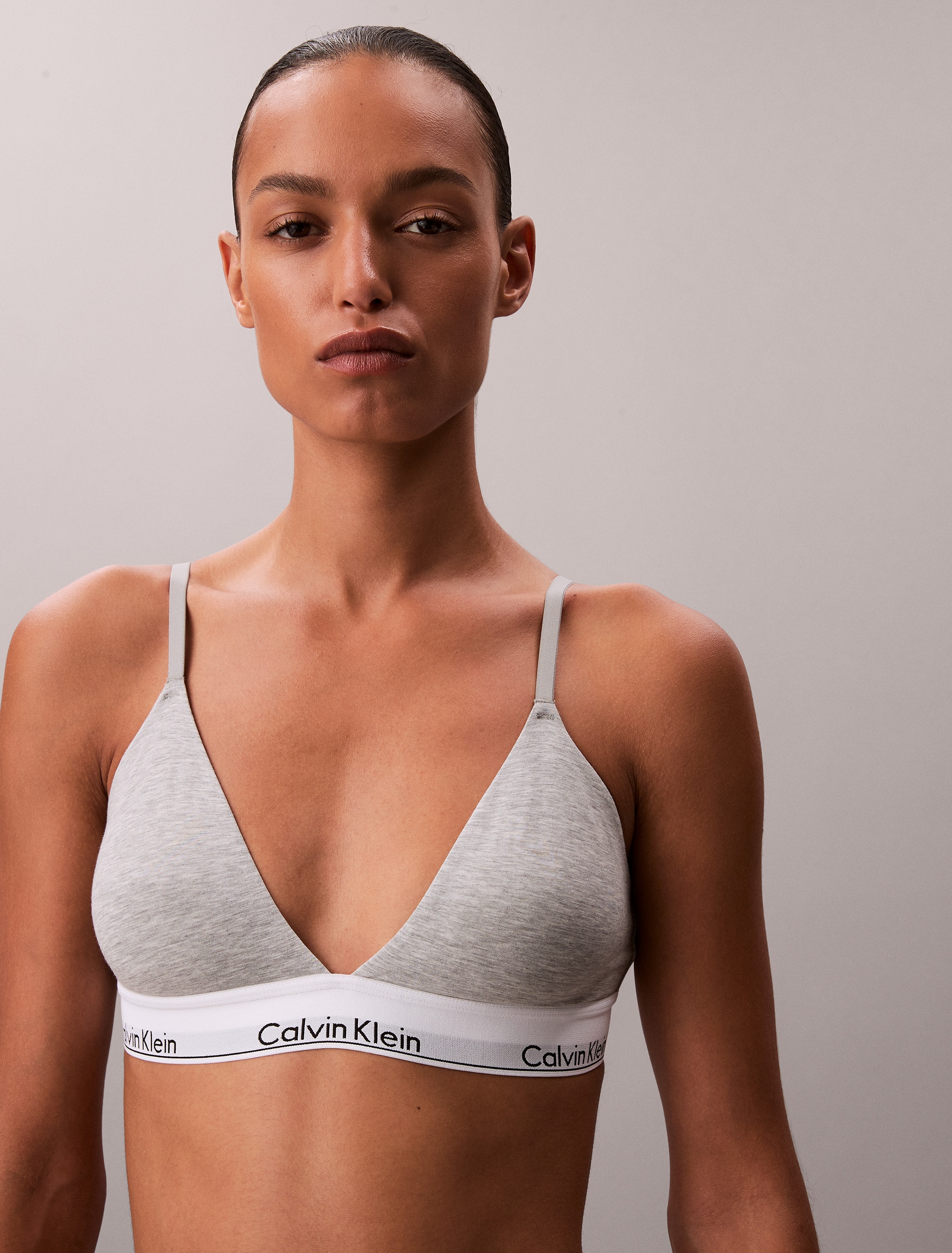 Calvin Klein Underwear Triangel-BH »LGHT LINED TRIANGLE«, mit CK-Logo am Bund