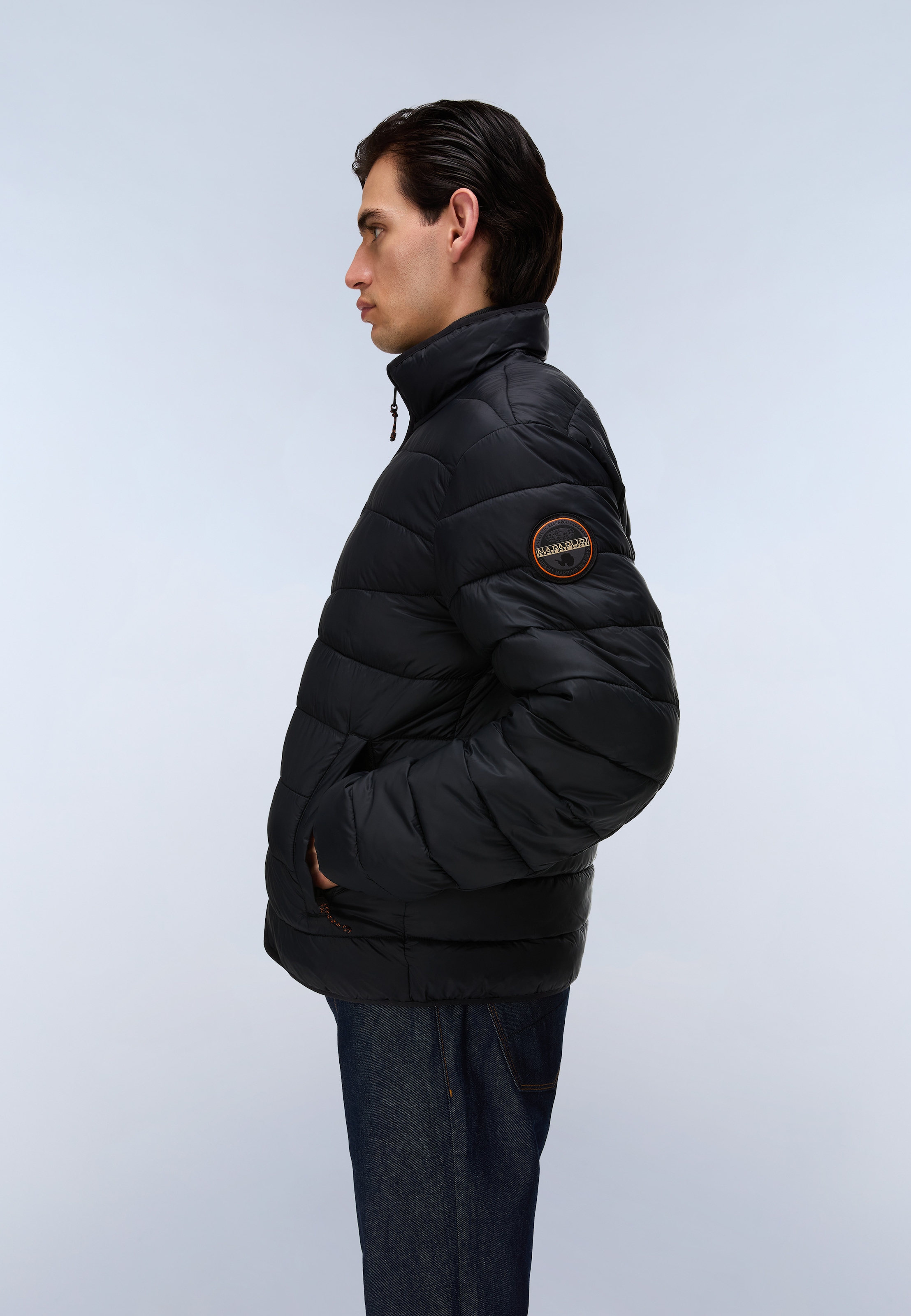 Napapijri Steppjacke »AERONS S 4 BLACK BEAUTY« auch in großen Größen, aus Polyamid