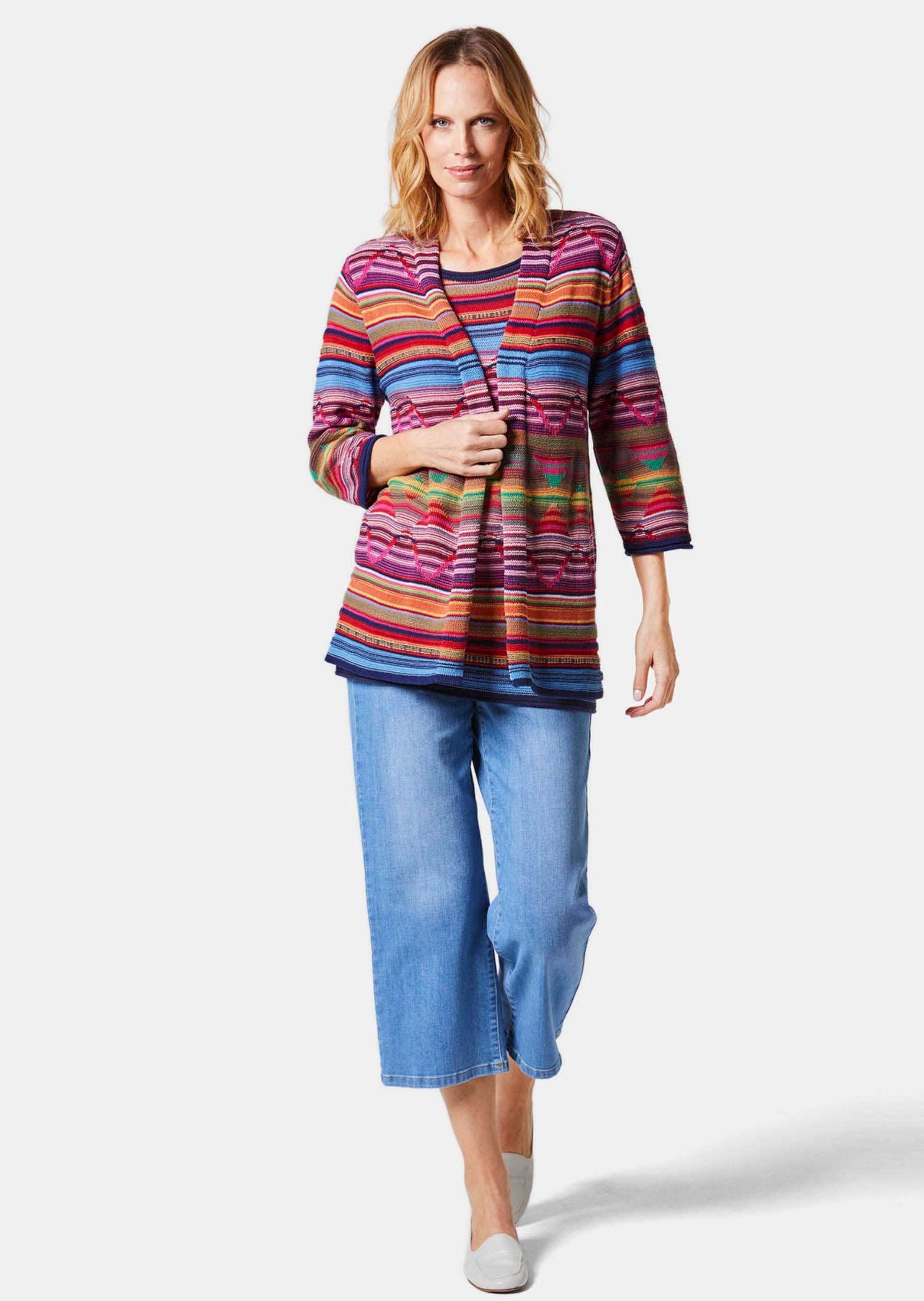 GOLDNER Strickjacke »Kurzgröße Abstrakt gemusterte Jaquardstrickjacke in offener Schnittform« Jacquardstrickjacke
