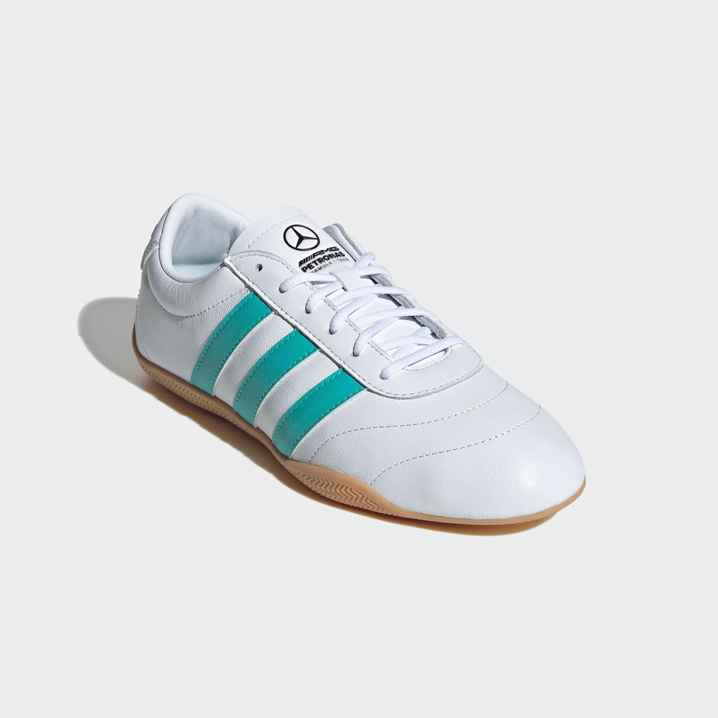 adidas Performance Sneaker »GRAND COURT LO MERCEDES-AMG PETRONAS F1 TEAM«