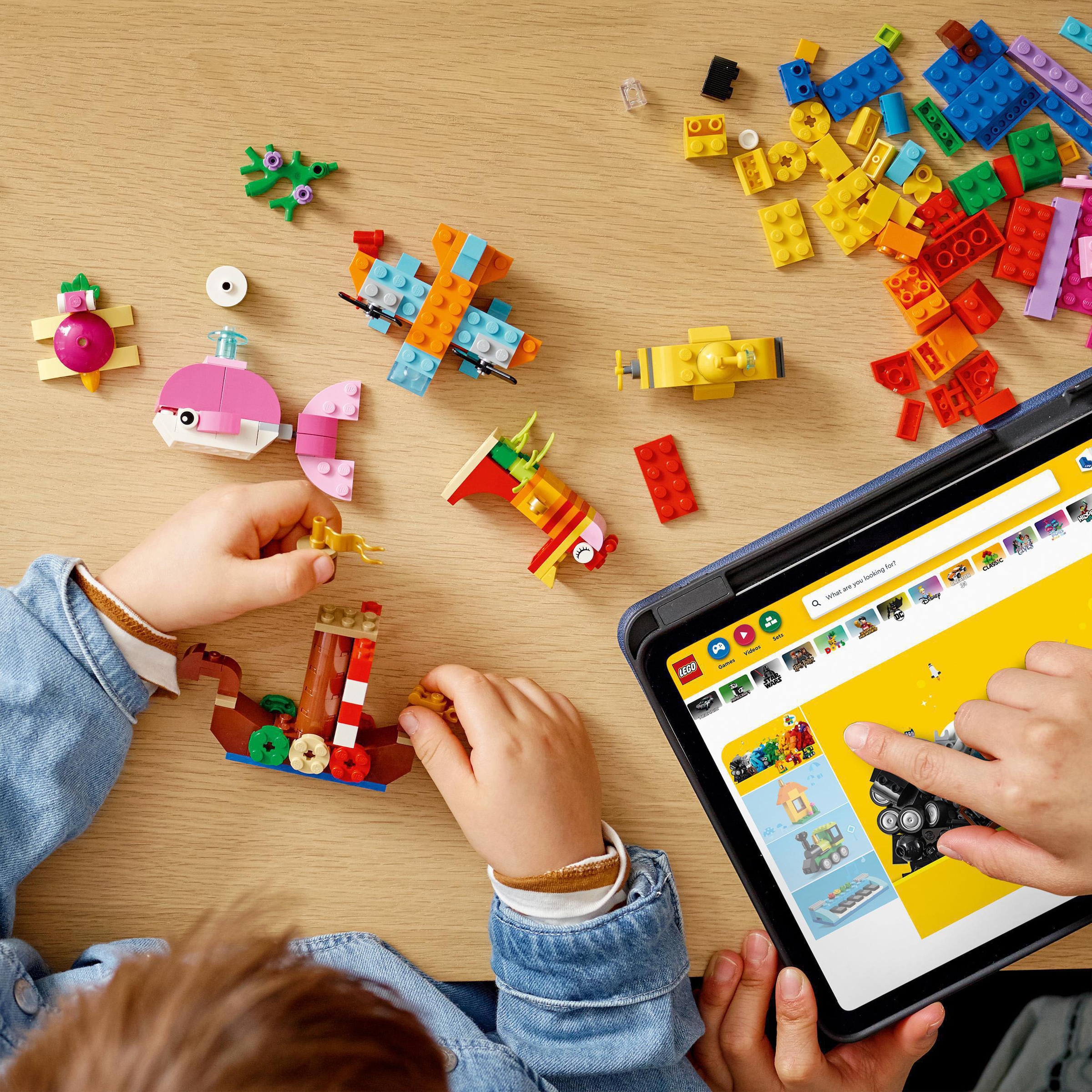 LEGO® Konstruktionsspielsteine »Kreativer Meeresspaß (11018), LEGO® Classic«, (333 St.), Made in Europe