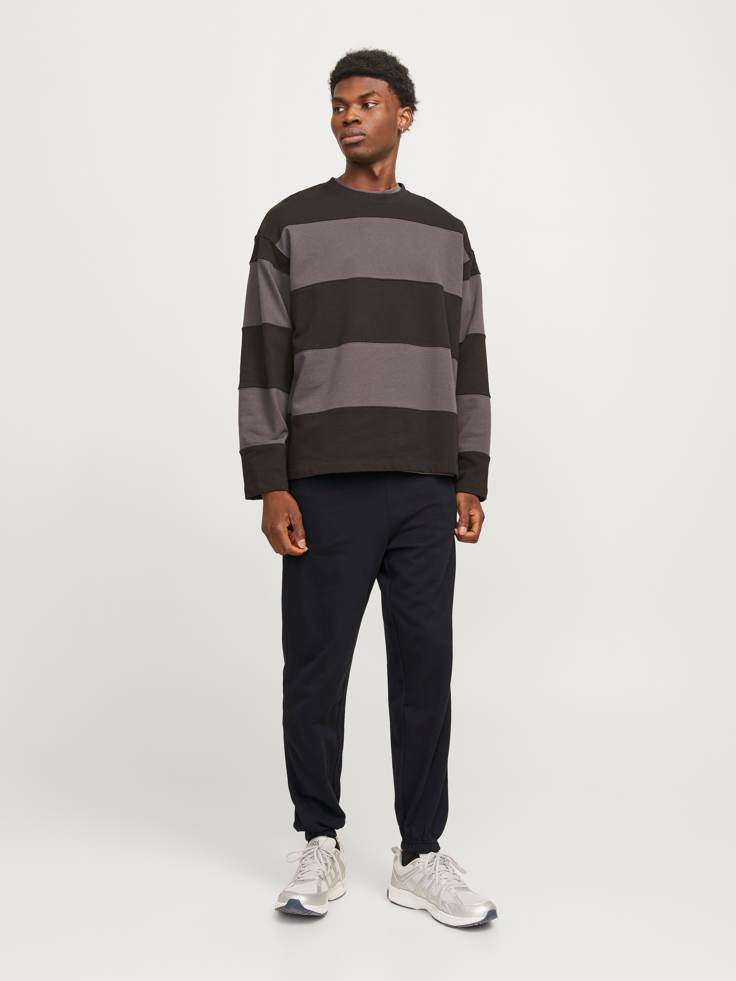 Jack & Jones Sweathose »JPSTGORDON JJCHARGE SWEAT PANTS IMP«, mit elastischem Bund
