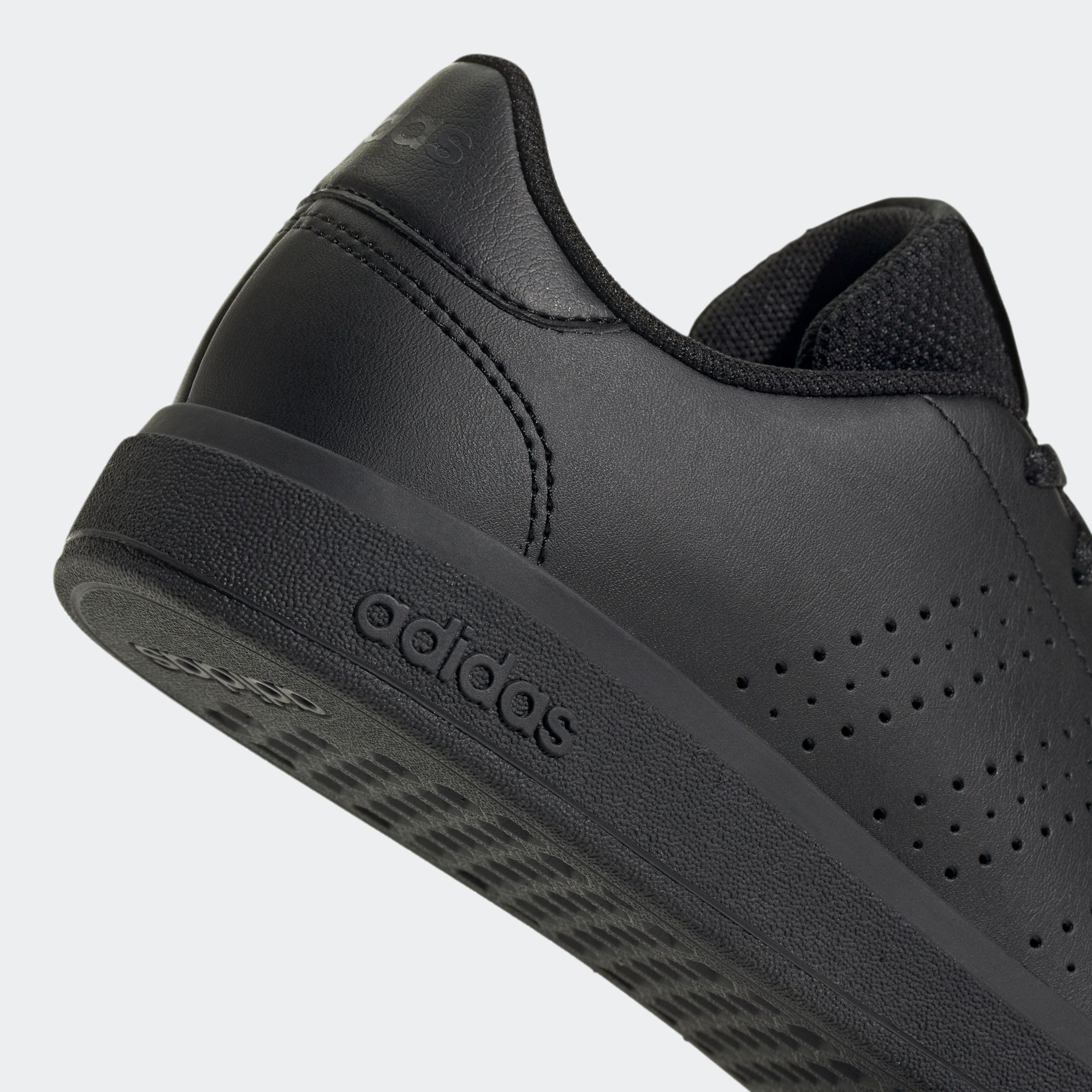 adidas Sportswear Sneaker »ADVANTAGE BASE 2.0 KIDS«, Design auf den Spuren des adidas Stan Smith