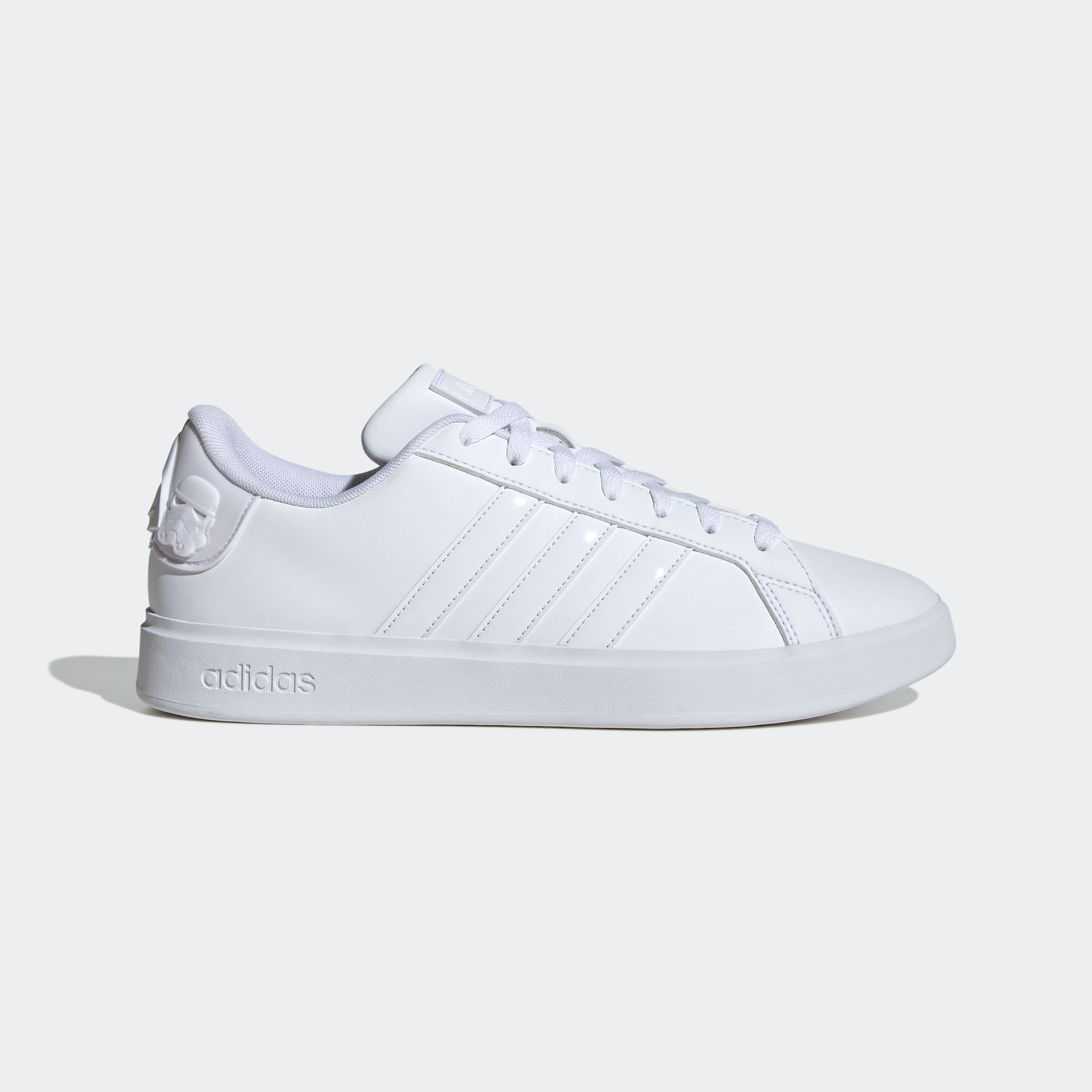 adidas Sportswear Sneaker »ADIDAS STAR WARS GRAND COURT SCHUH«, Design auf den Spuren des adidas Superstar
