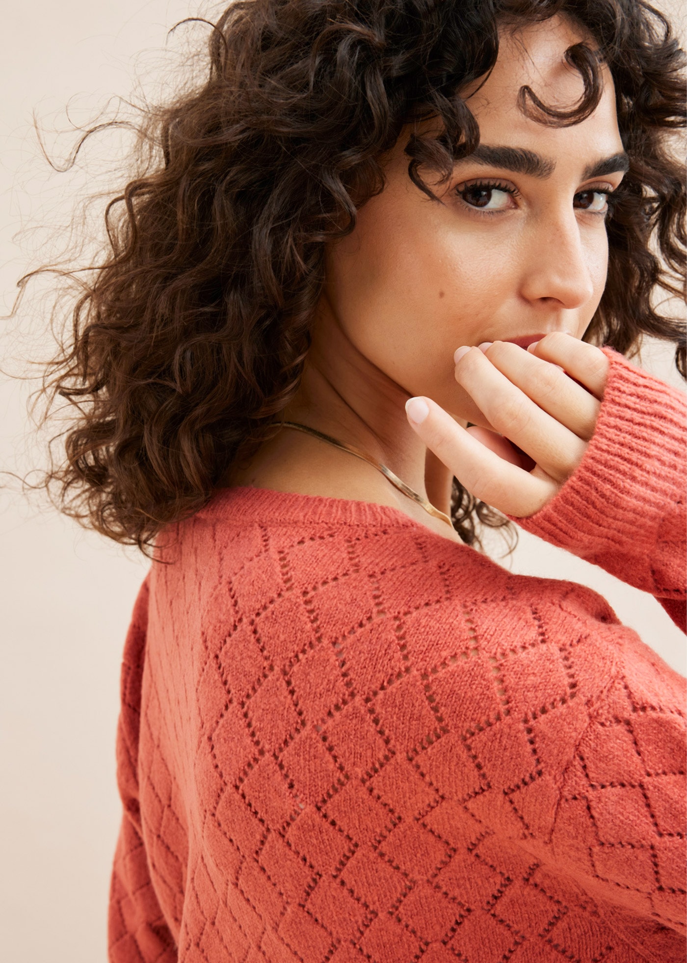 bonprix Ajourpullover »Ajour-Pullover« aus Polyacryl, Polyester und Elasthan, mit Ajour-Lochmuster