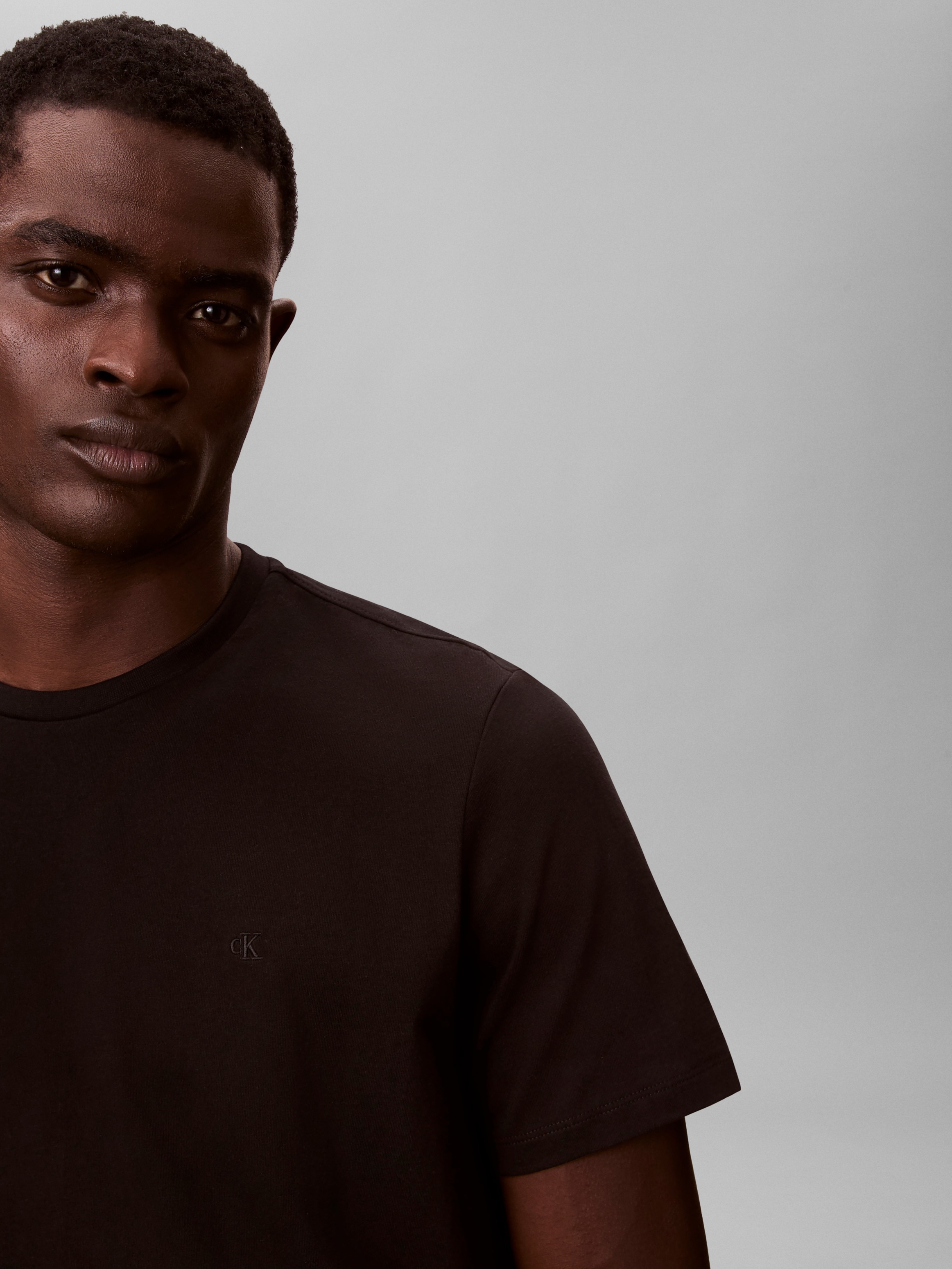 Calvin Klein Jeans T-Shirt »CLASSIC MONOGRAM« regular fit, Rundhalsausschnitt