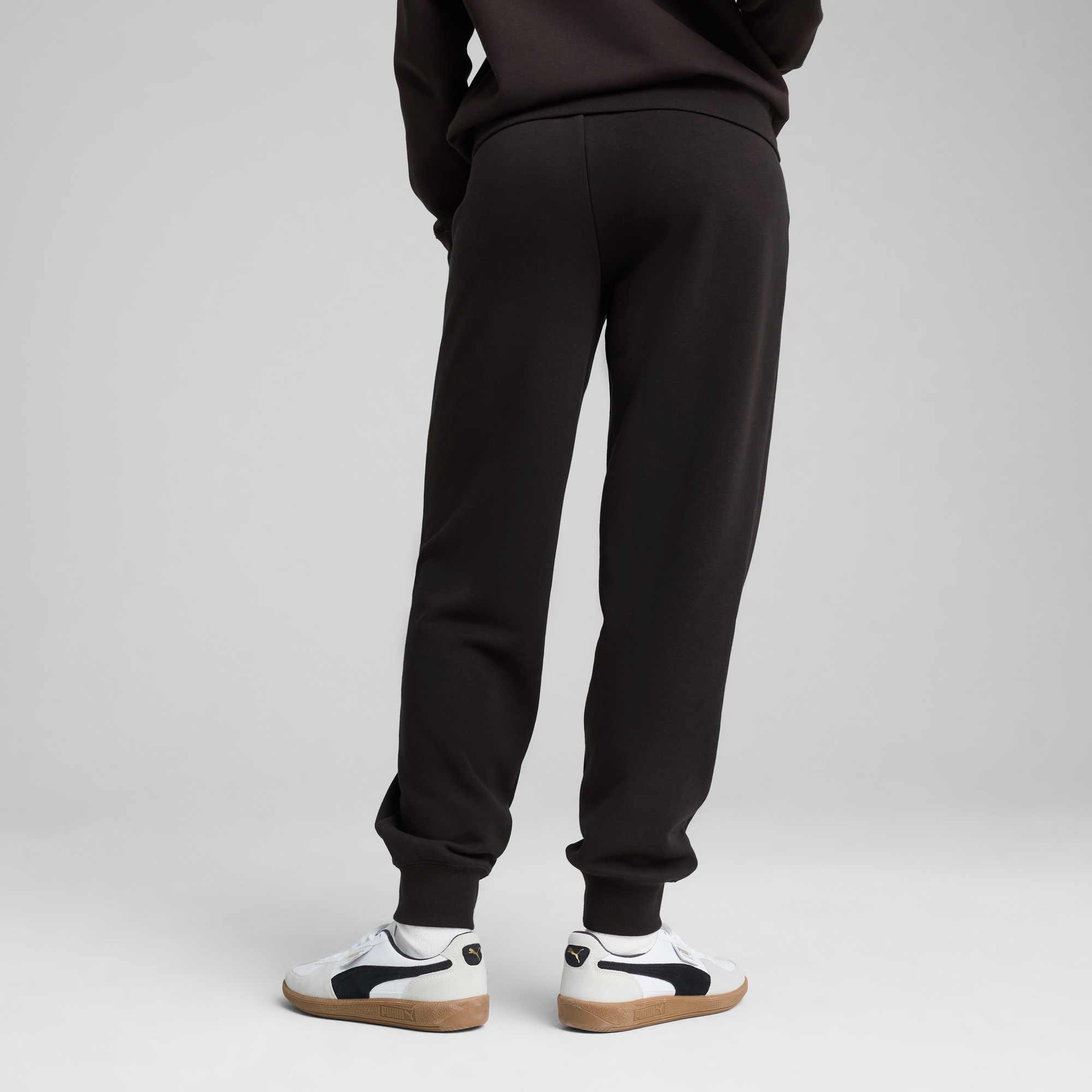 PUMA Trainingshose »ESS SMALL NO. 1 LOGO COMFORT HIGH-WAIST SWEATPANTS TR CL«