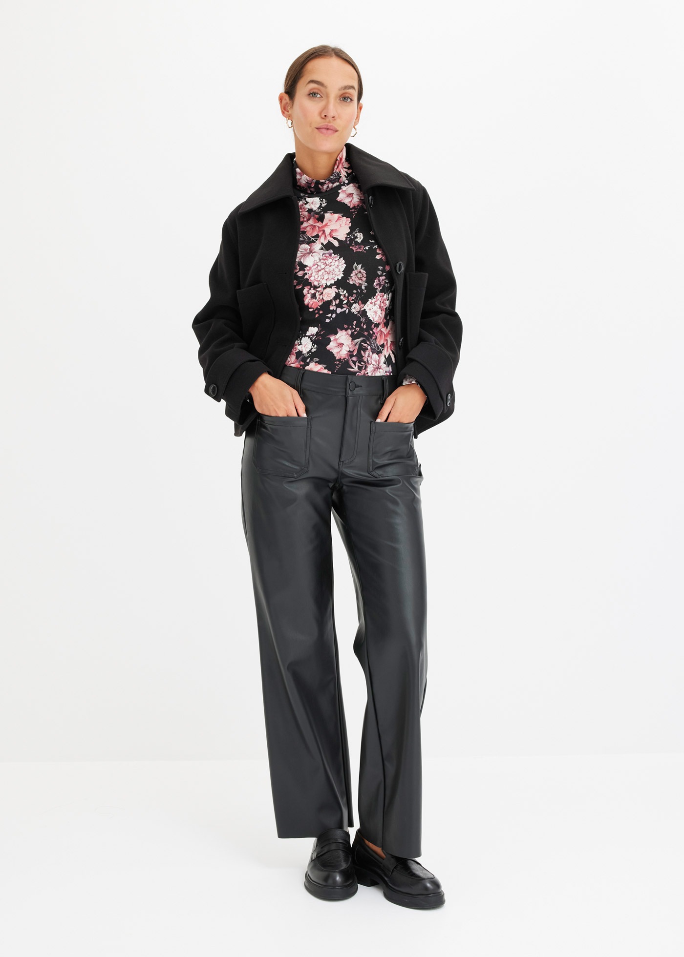 bonprix Langarmshirt »Langarmshirt aus softem Viskose-Mix« schmale Passform, mit floralem Print, mit Stehkragen