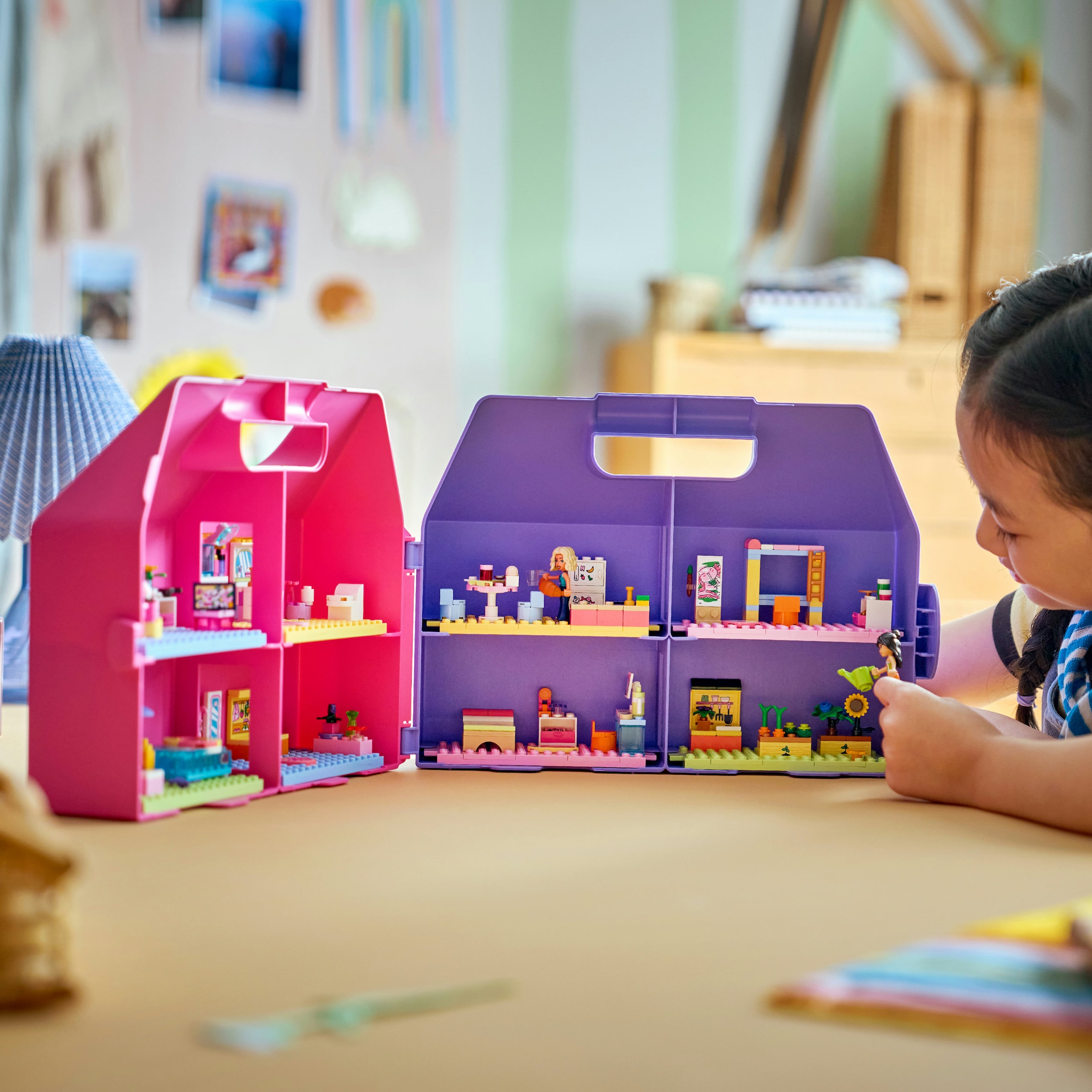 LEGO® Konstruktionsspielsteine »Kreativer Puppenhauskoffer (42697), LEGO Friends« Made in Europe