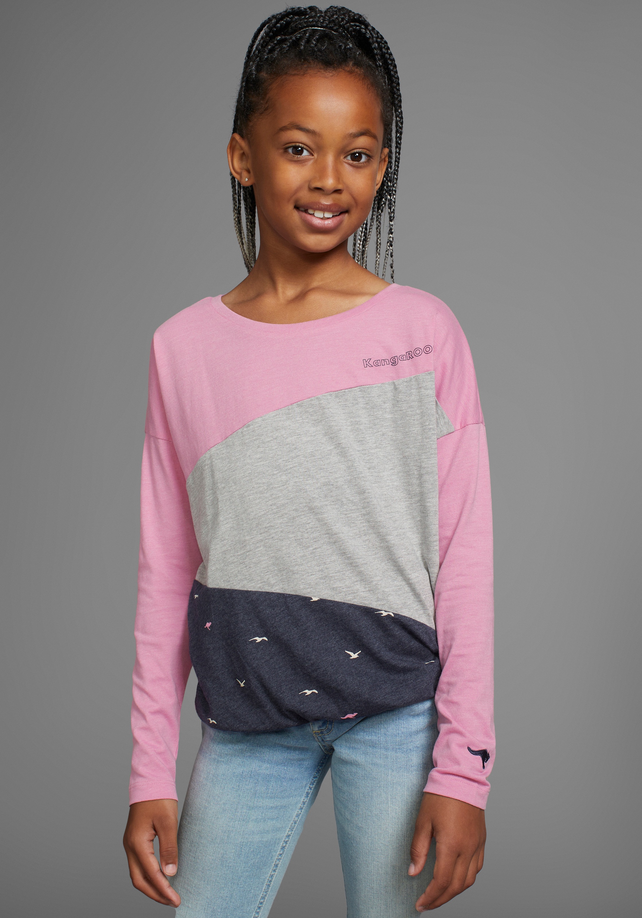 KangaROOS Langarmshirt »Colorblocking-Design«, mit Logo-Stickerei