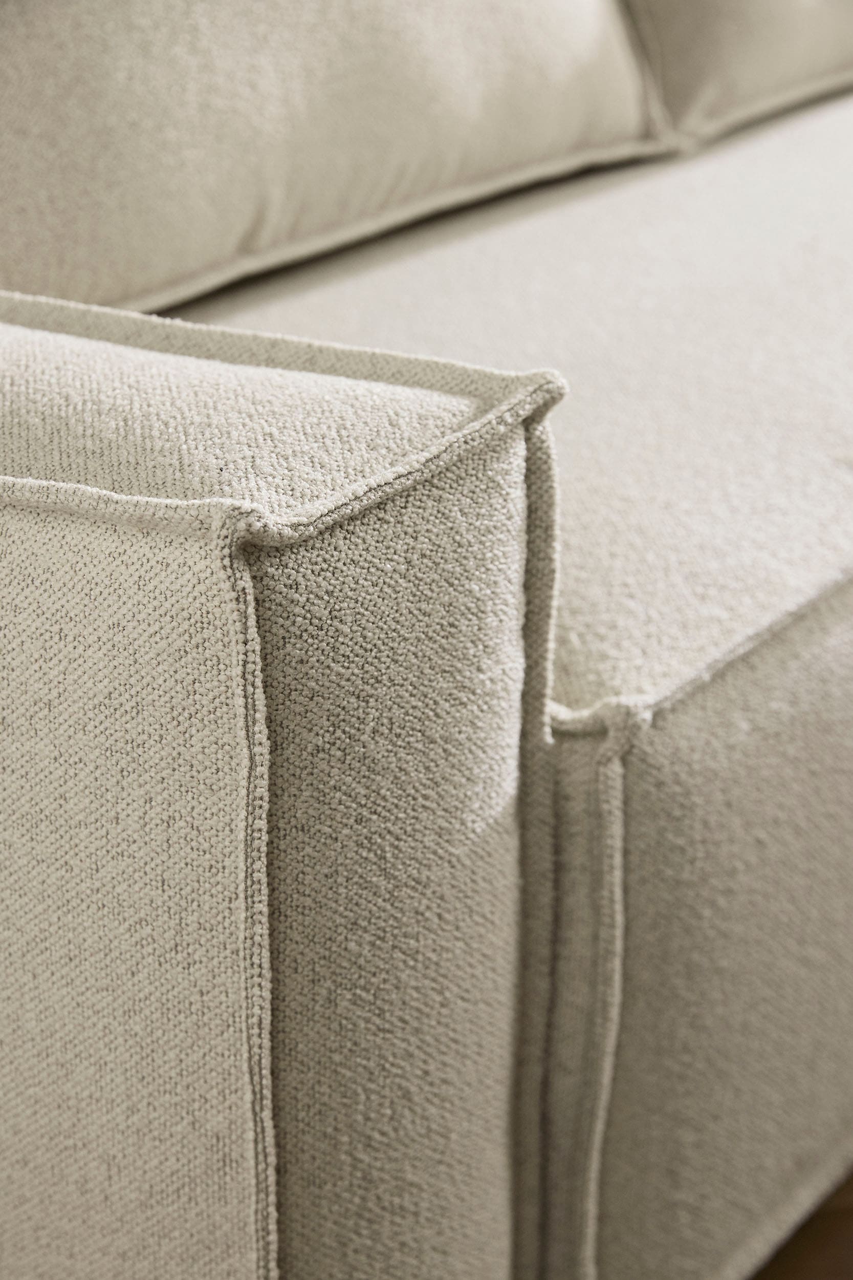 INNOVATION LIVING ™ 3-Sitzer »Newilla Schlafsofa«, 10cm Pocket Spring Komfort, großer Stauraum, stabile Stahlkonstruktion