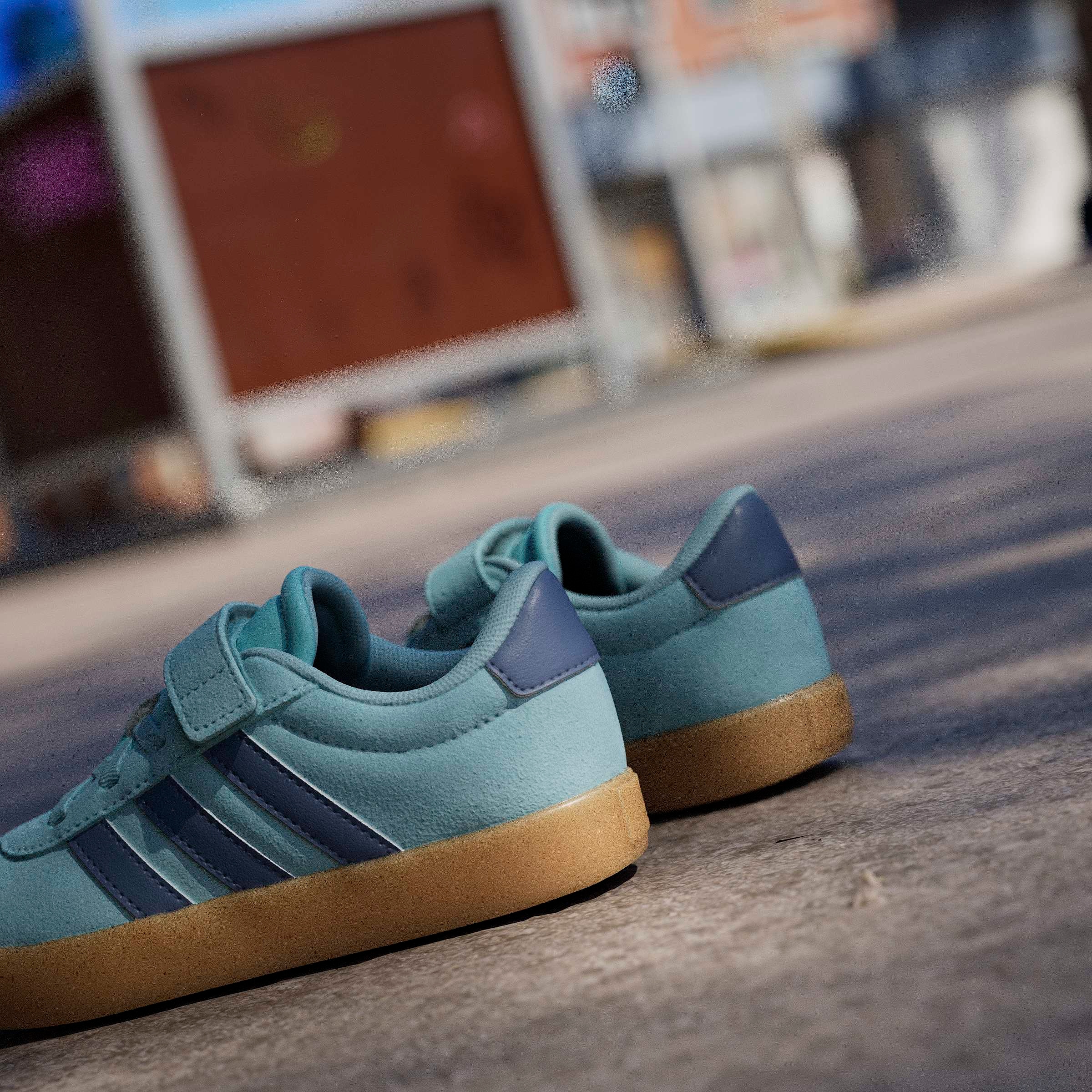 adidas Sportswear Sneaker »VL COURT 3.0«  inspiriert vom Design des adidas Handball Spezial