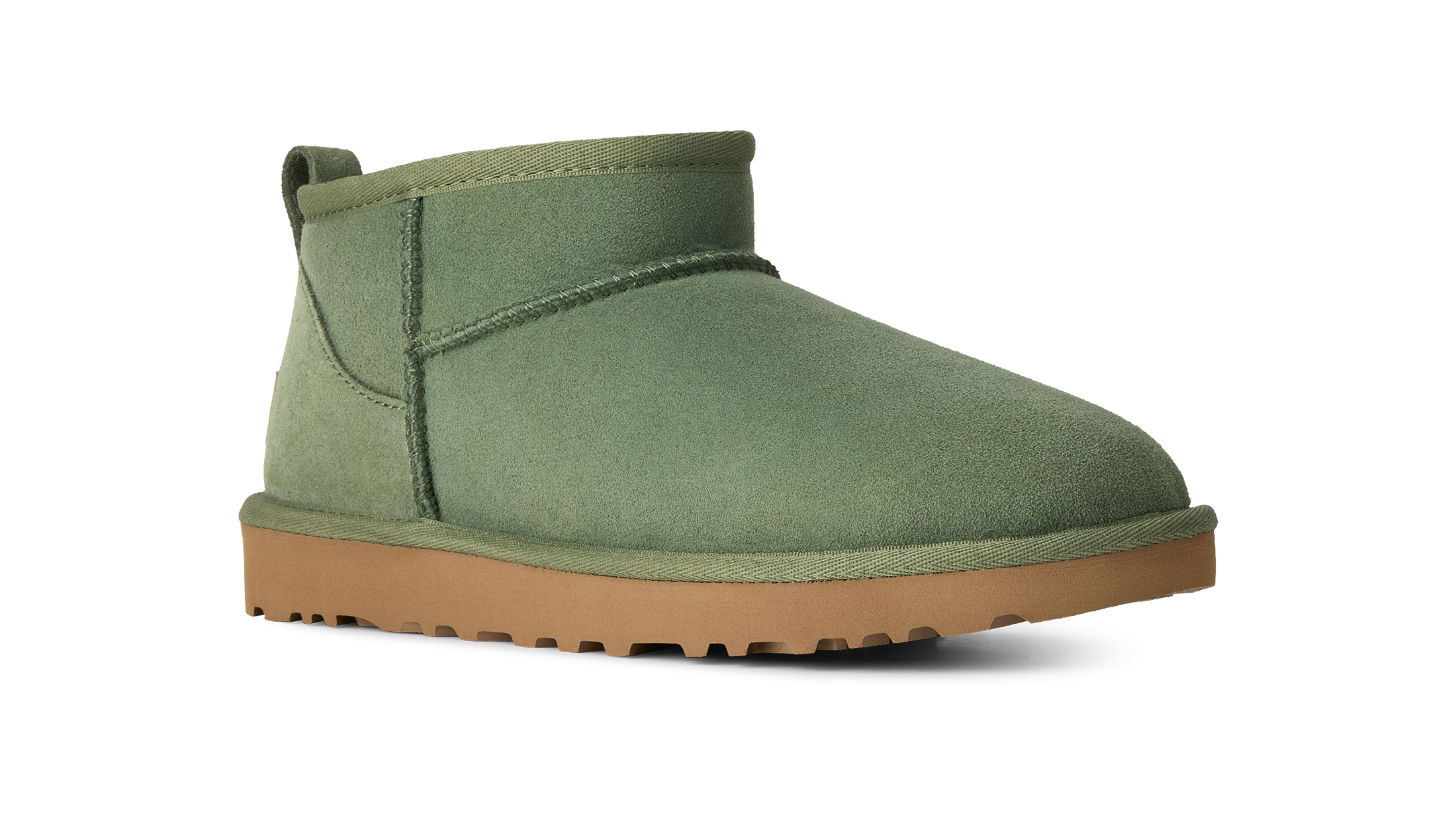 UGG Schlupfboots »Unisex, W CLASSIC ULTRA MINI«  Winterboots mit Ziernähten und Logoaufnäher an der Ferse