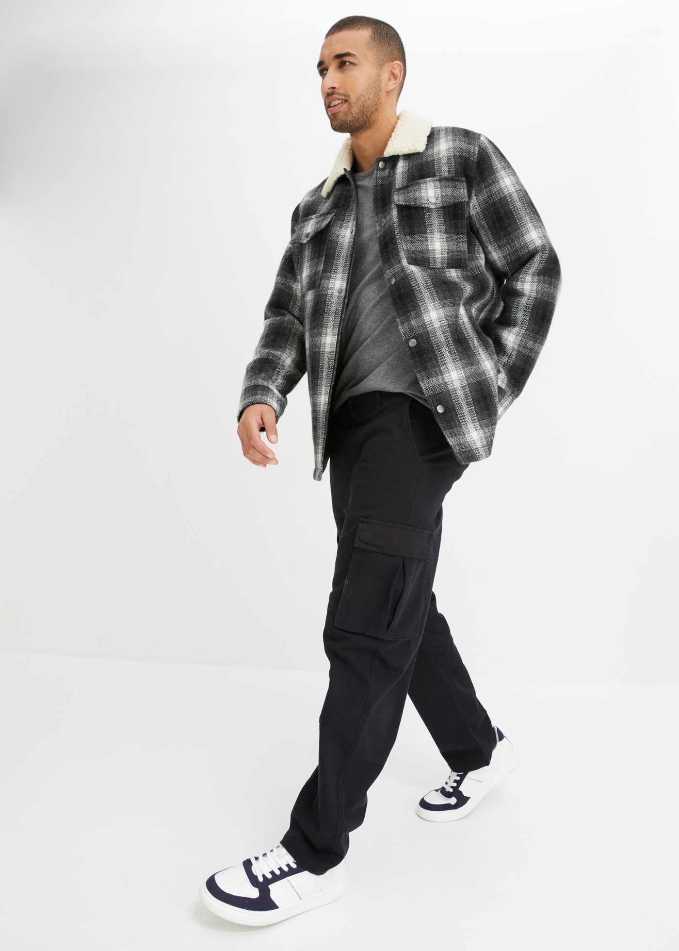 bonprix Cargohose  extra weite Passform, Loose Fit, im Casual-Stil