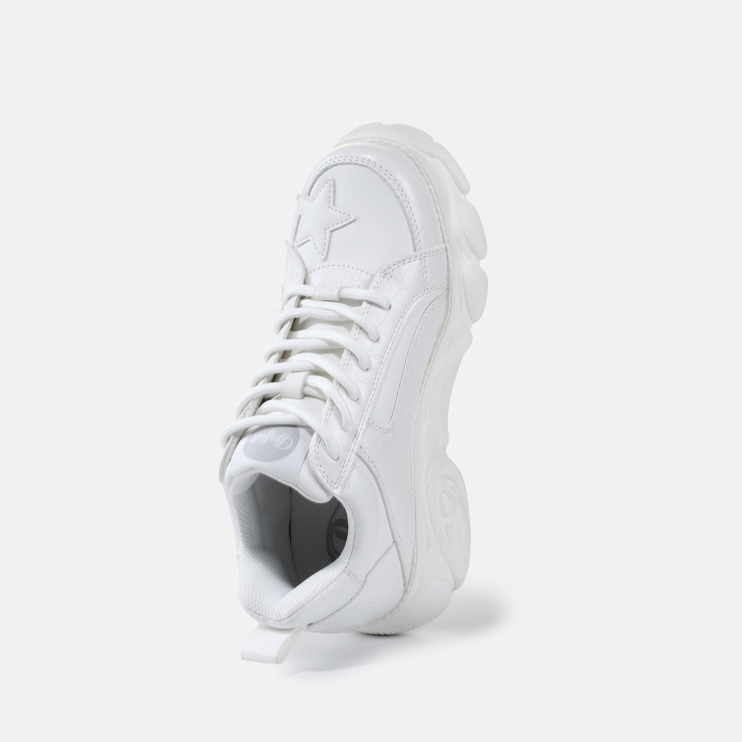 Buffalo Plateausneaker »CLD CORIN STARS«  Schnürschuh, Chunky-Sneaker mit Sternen-Applikation