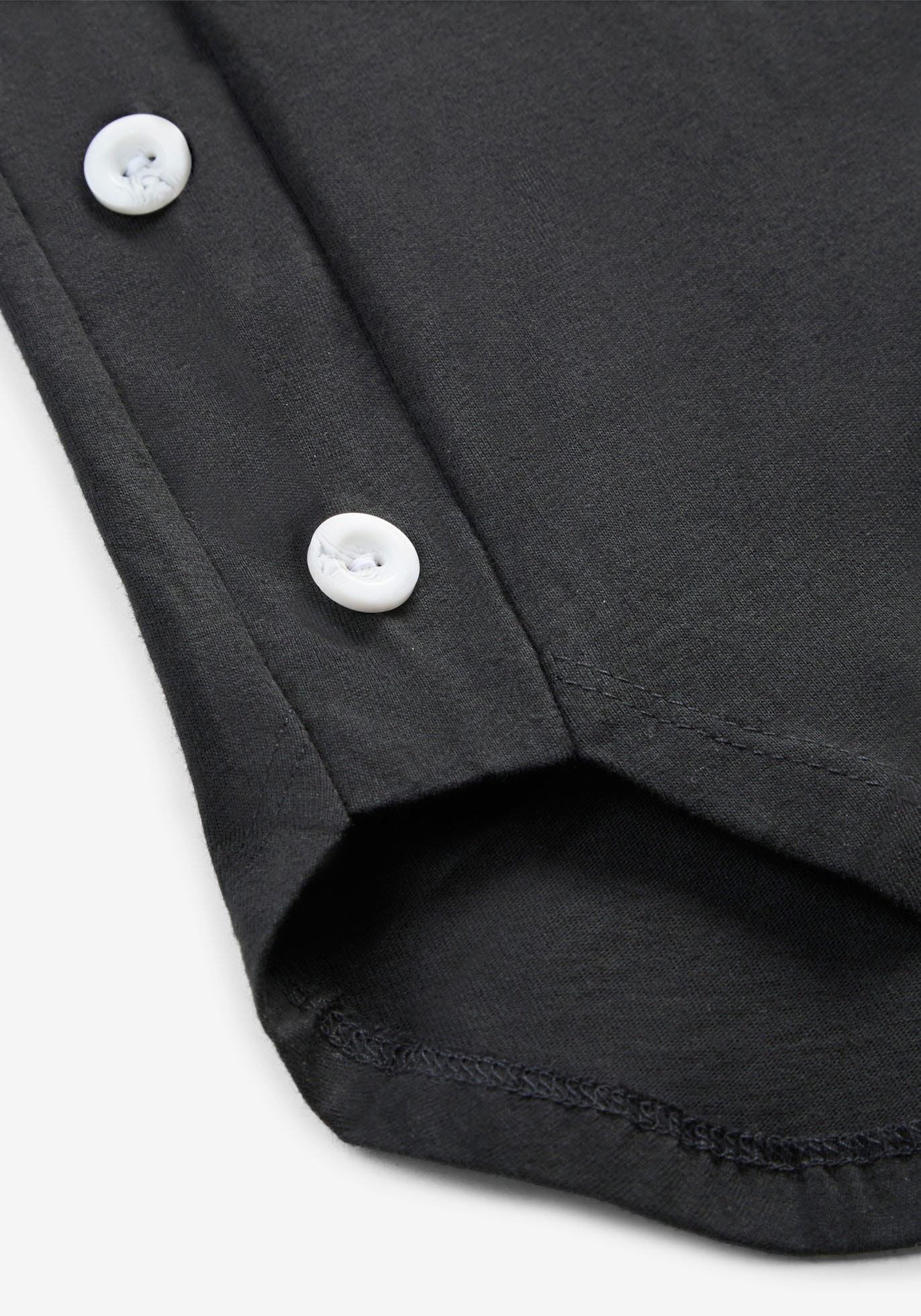 bonprix T-Shirt Oversize-Passform, Halbarm, mit tollem Knopfdetail