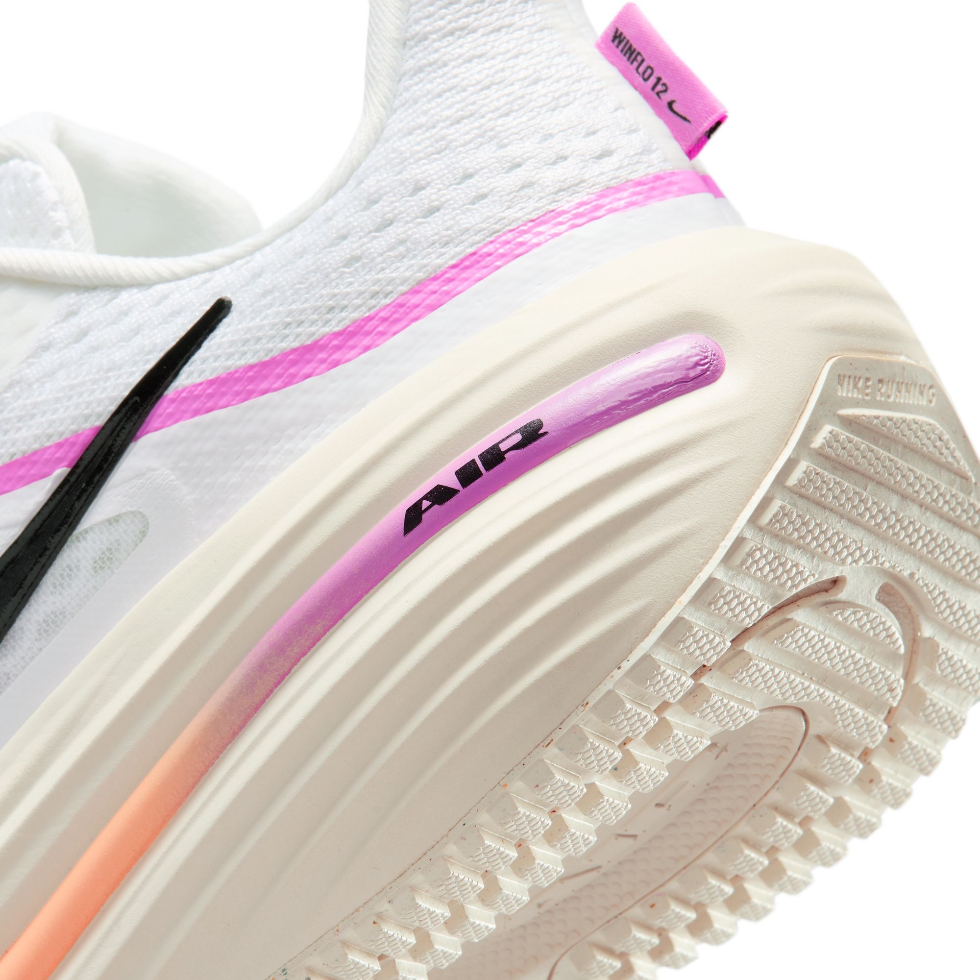 Nike Laufschuh »Winflo 12«  federnder Schaumstoff sorgt für reaktionsfreudige Dämpfung