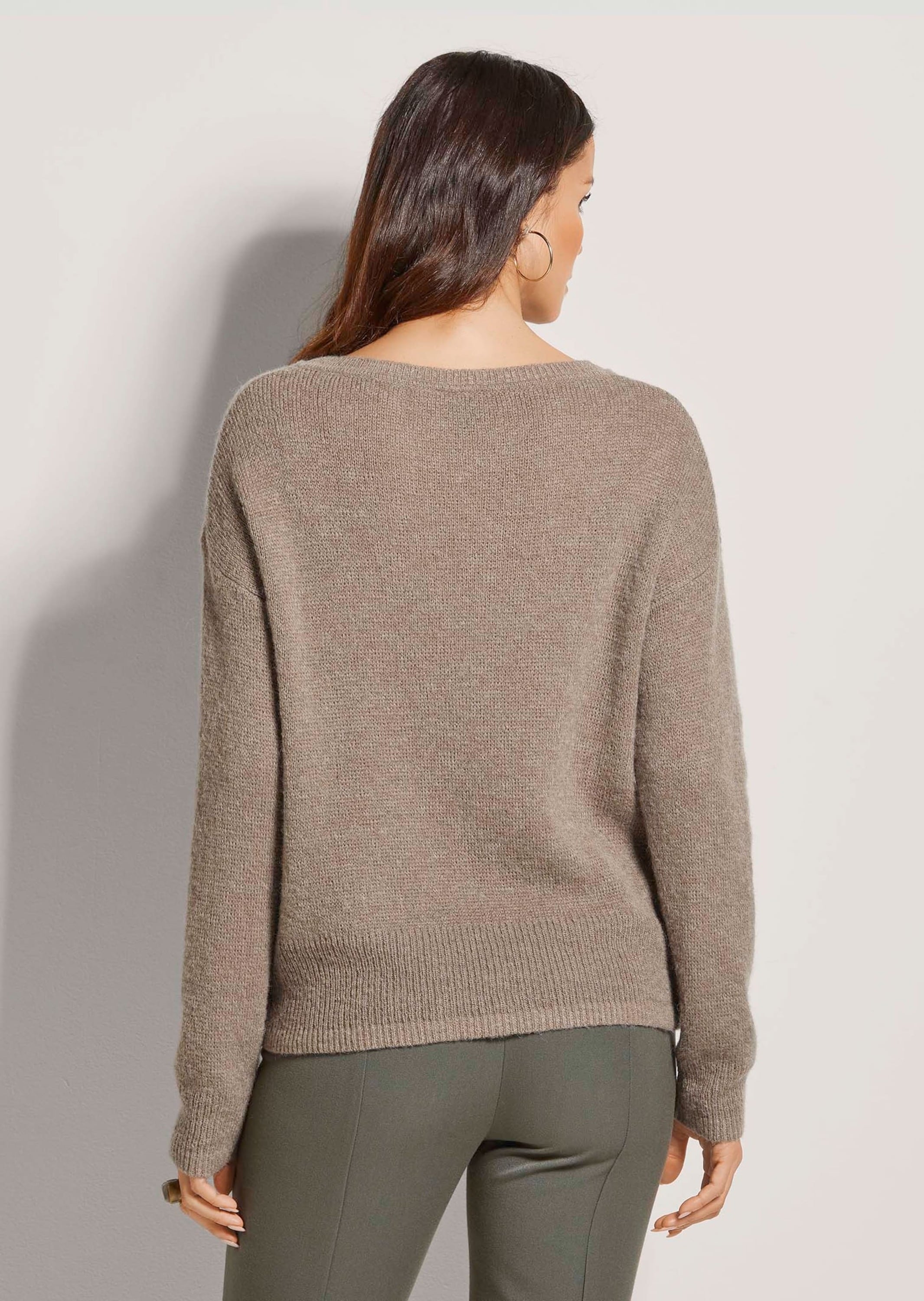 MADELEINE Longpullover »Pullover Kurzer Intarsien-Pullover mit Glanz-Effekt«