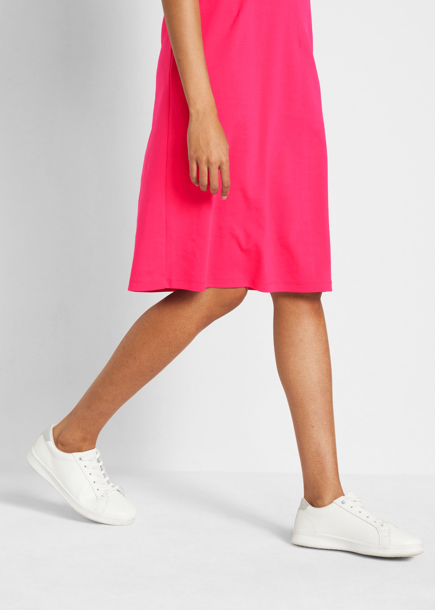bonprix Shirtkleid »Oversize-T-Shirtkleid aus reiner Baumwolle (2er Pack)« Packung, 2 Stk. tlg. für Alltag, mit Rundhalsausschnitt, Kurzarm, Oversize Passform