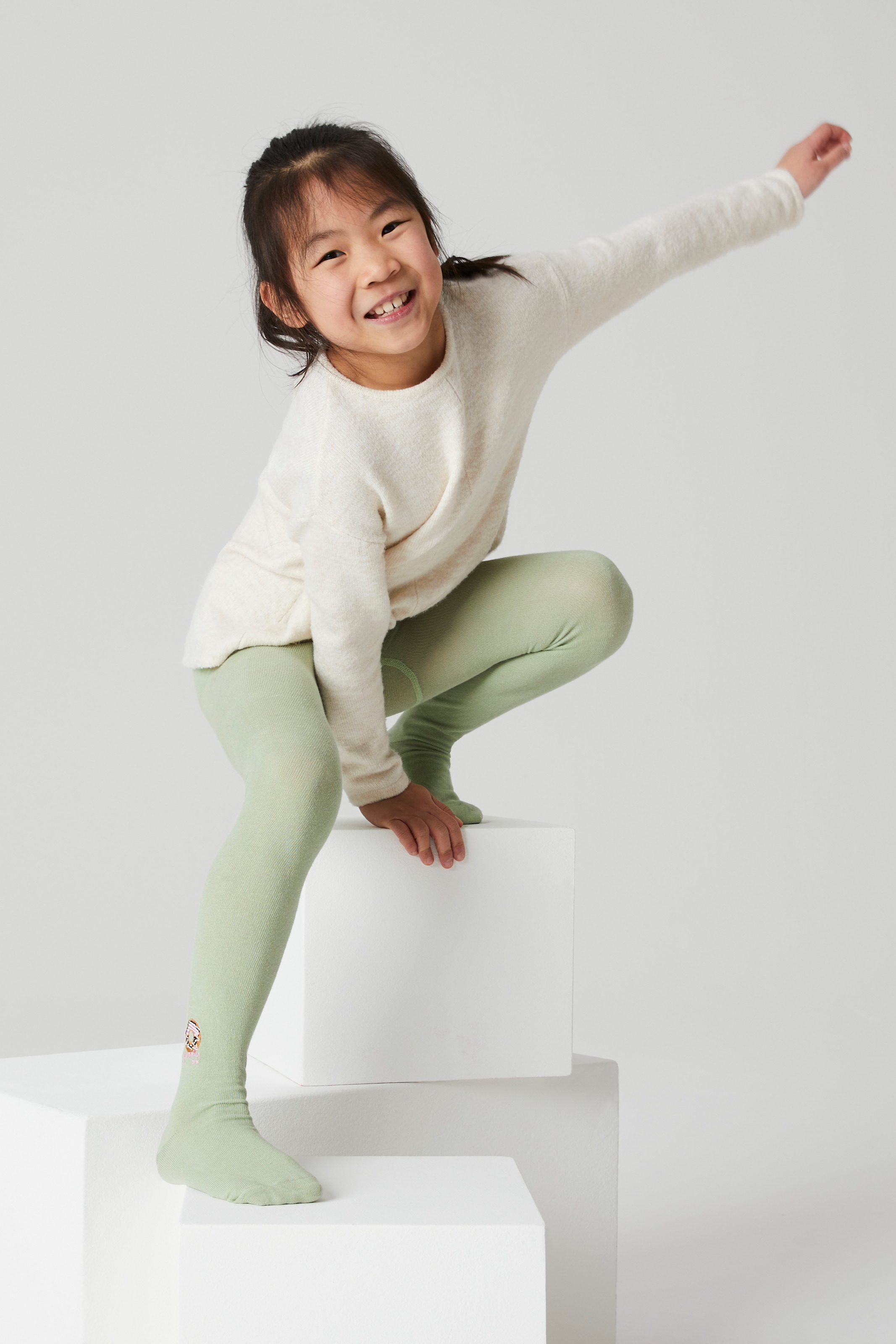 H.I.S Strickstrumpfhose Packung, 3 Stk. tlg. mit kleinen Stickereien