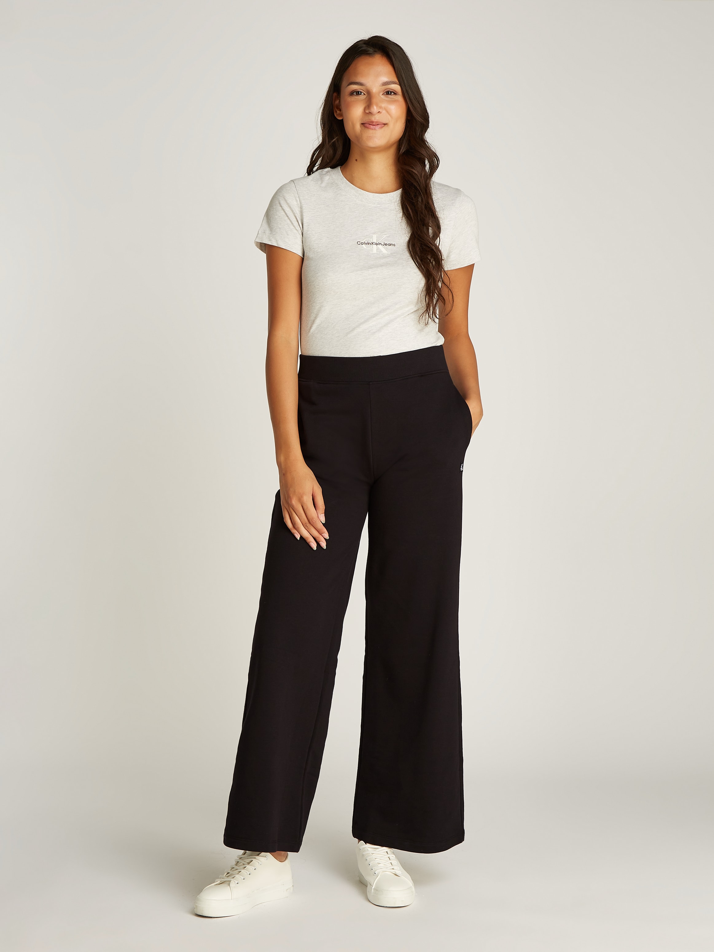Calvin Klein Jeans Sweathose »CK EMBRO BADGE KNIT PANT«, mit Logopatch