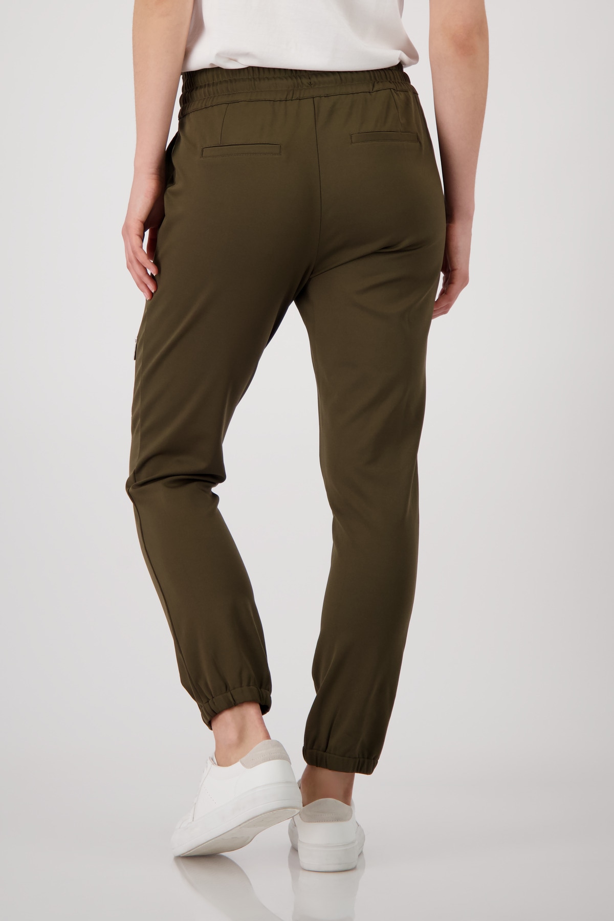 Monari Jogger Pants »Hose Jill Basic«  mit Reißverschlusstasche