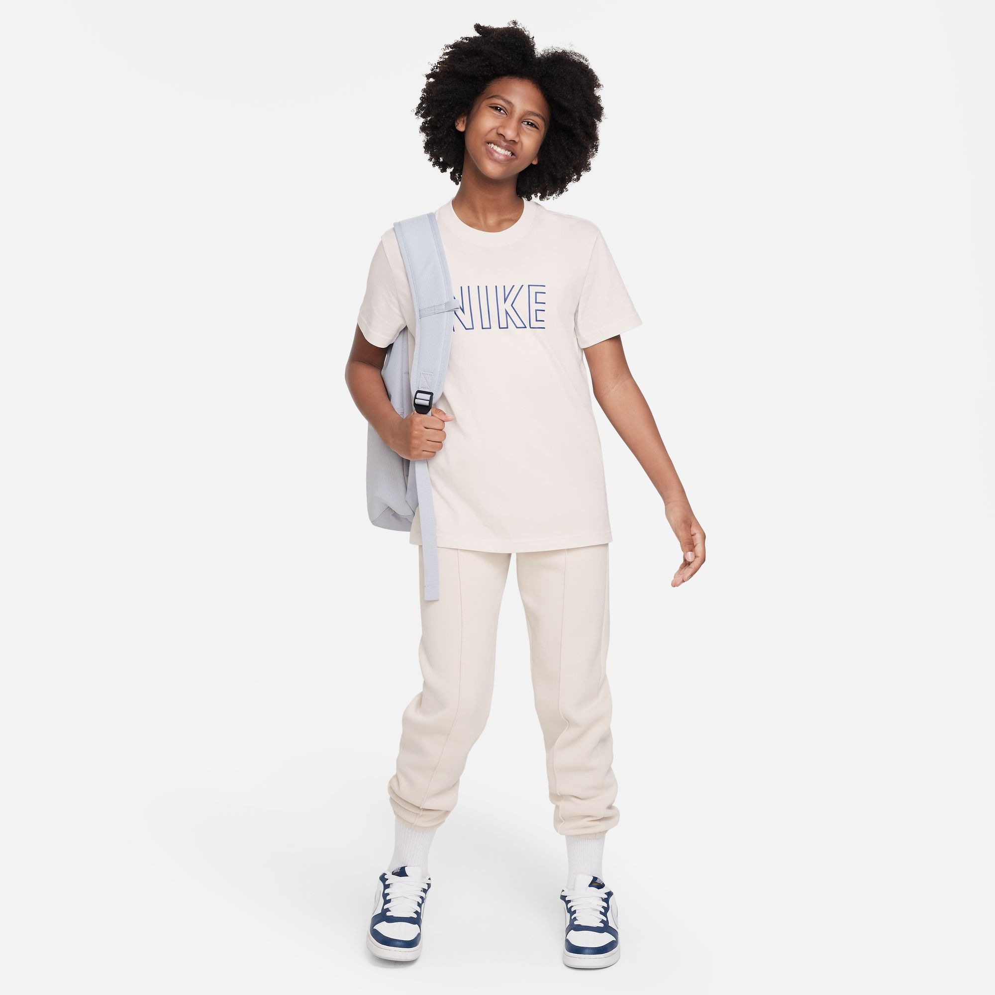 Nike Sportswear T-Shirt »G NSW BF TEE PRNT SW - für Kinder«