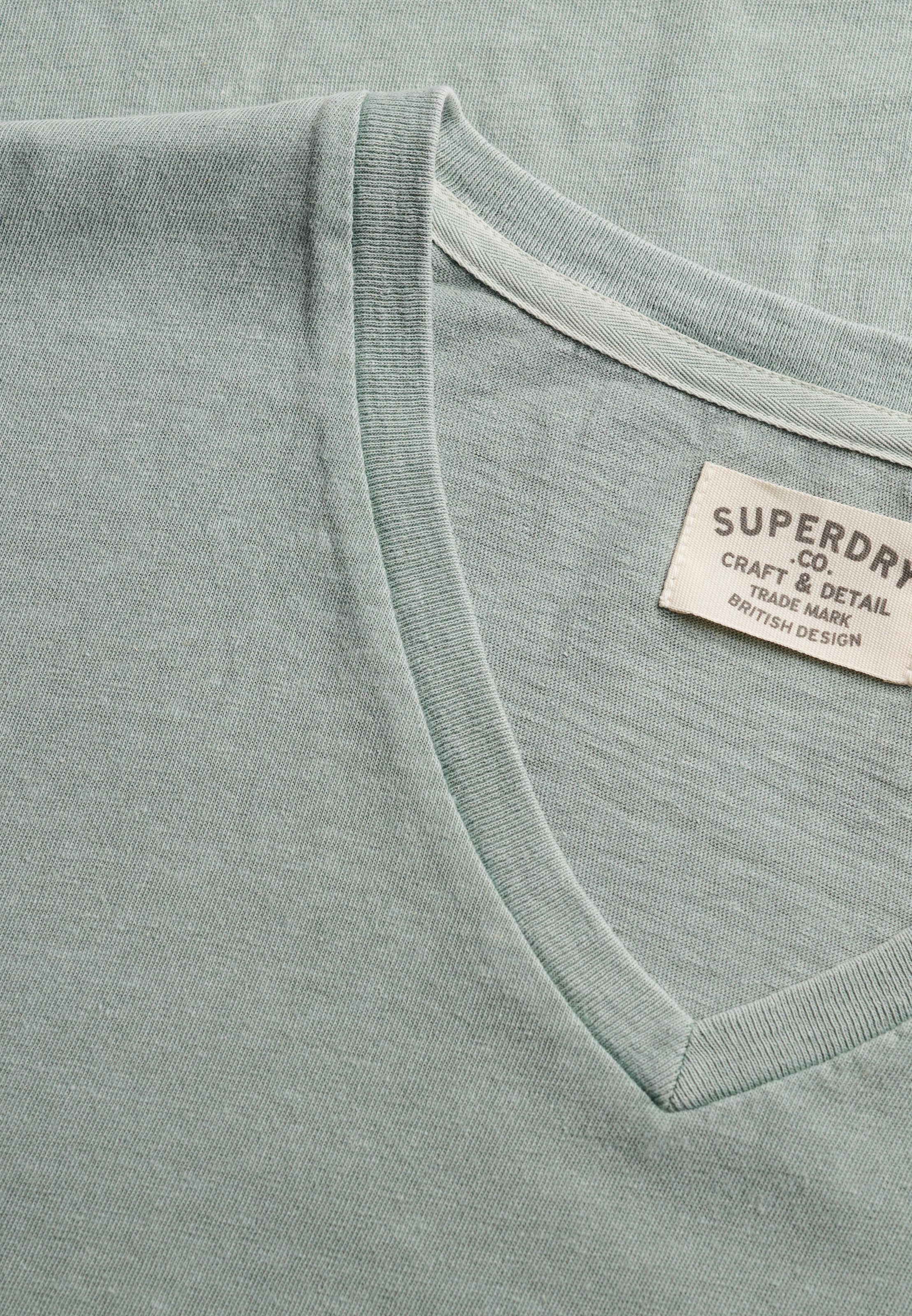 Superdry Rundhalsshirt »CLASSIC COTTON LINEN VEE« aus tollem Baumwoll-Leinen-Mischgewebe