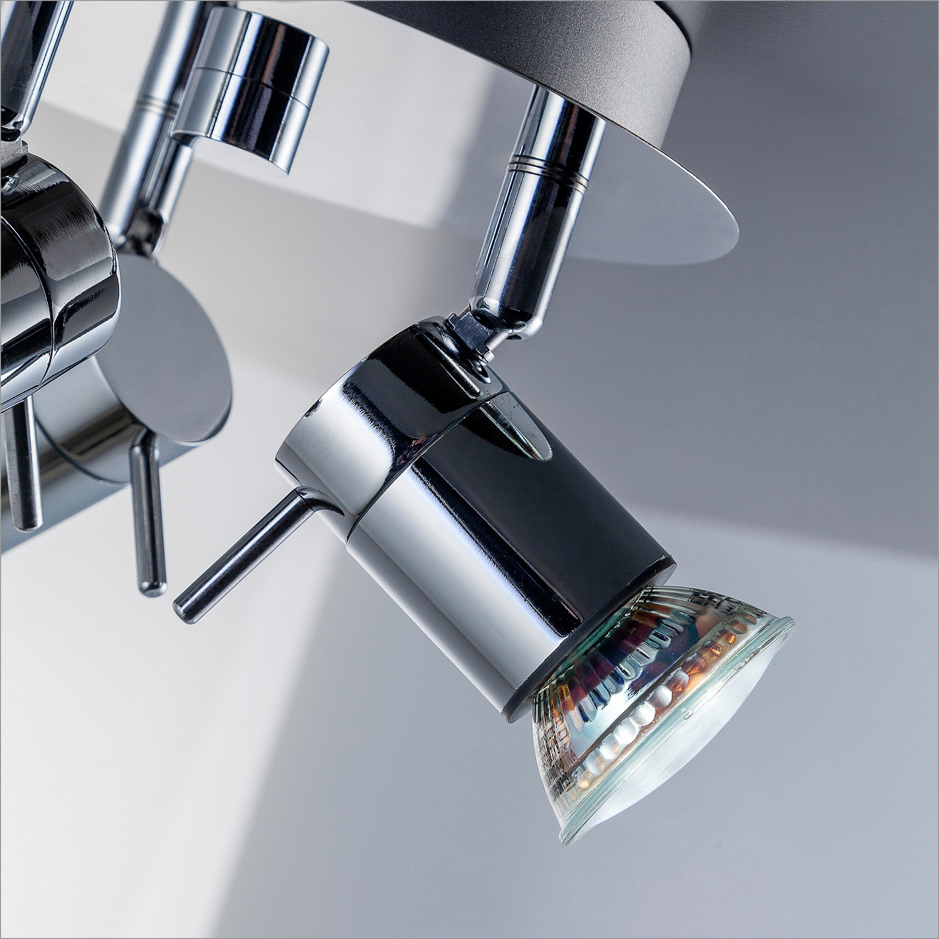 B.K.Licht LED Bad-Deckenspot, inkl. LED Leuchtmittel 3 x GU10, 3 Watt, 250lm, 3.000K, nicht dimmbar, Strahler dreh- und schwenkbar, Schutzart IP44