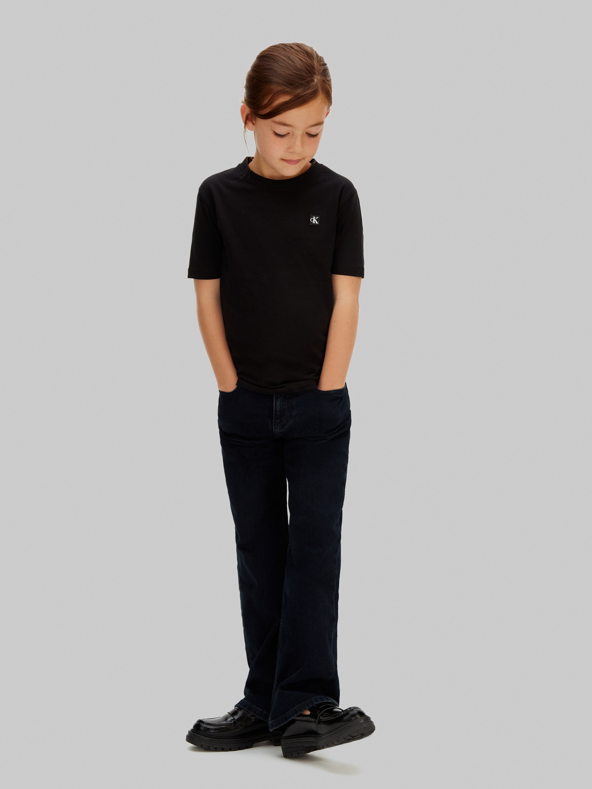 Calvin Klein Jeans T-Shirt »MONO MINI BADGE T-SHIRT« Regular fit für Kinder