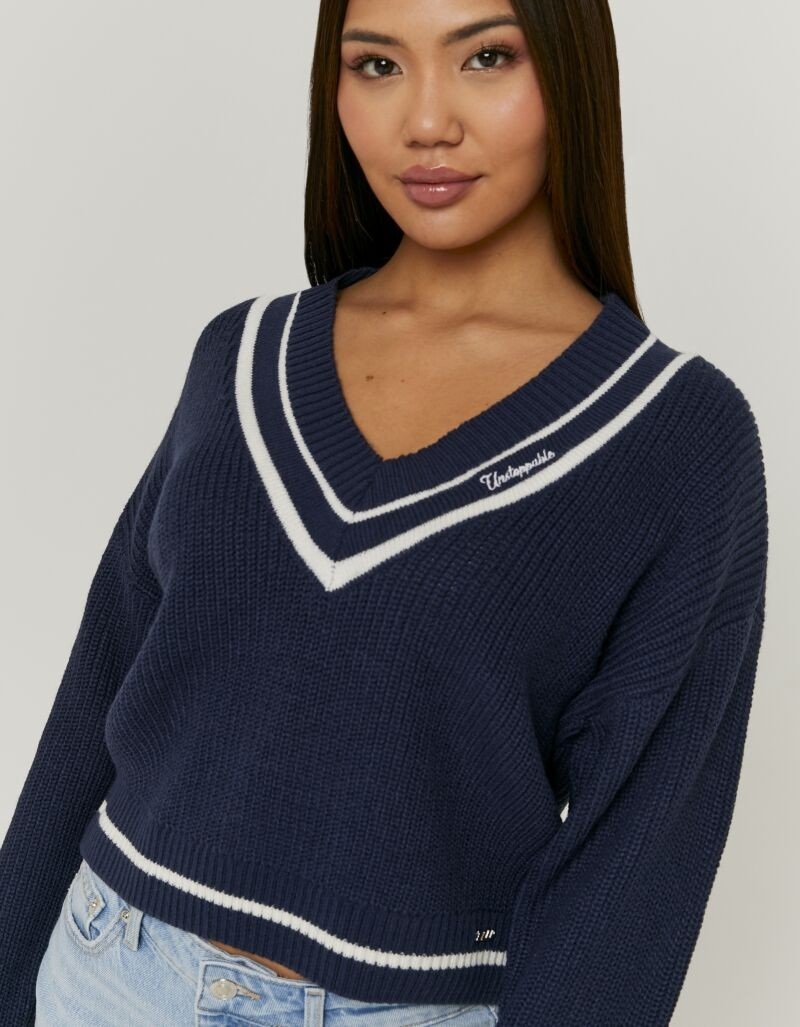 Tally Weijl Strickpullover »SPUACKARIBOU« Kunstfaser, mit tiefem V-Ausschnitt im College-Stil