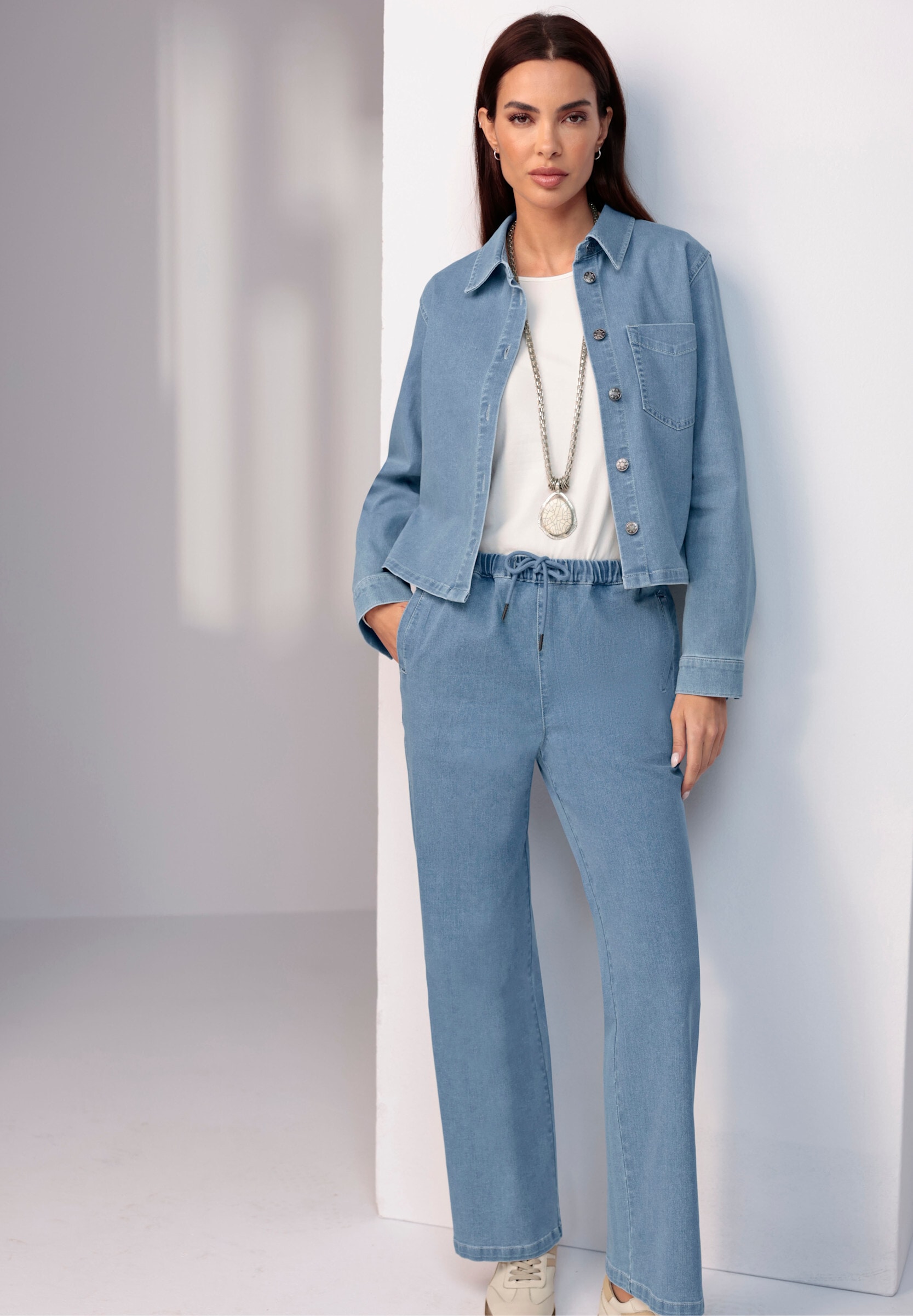 heine Jeansbluse »Jeansbluse Jeansbluse in verkürzter Form«