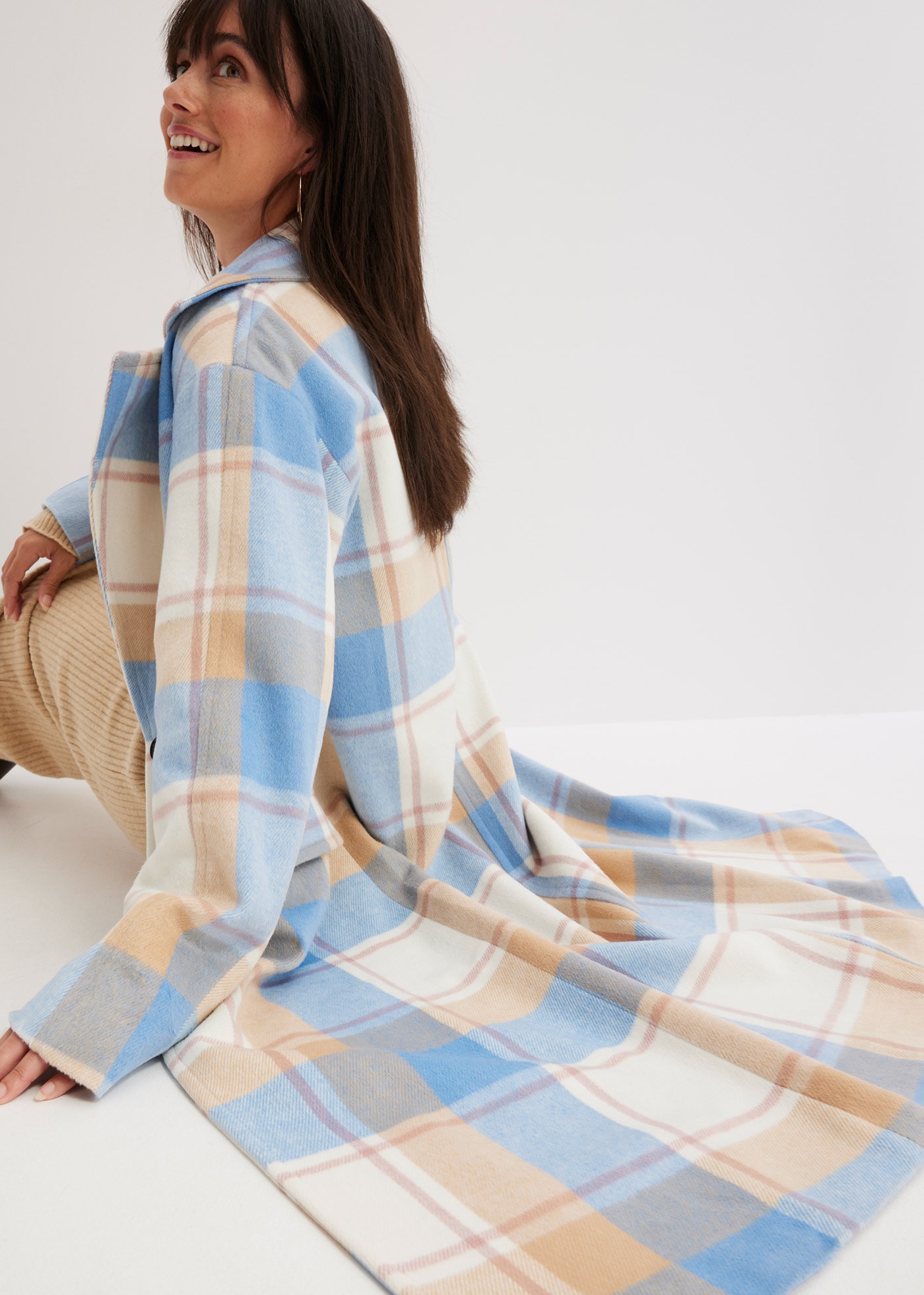 bonprix Langmantel »Oversize-Mantel n Wolloptik« Oversize-Mantel n Wolloptik