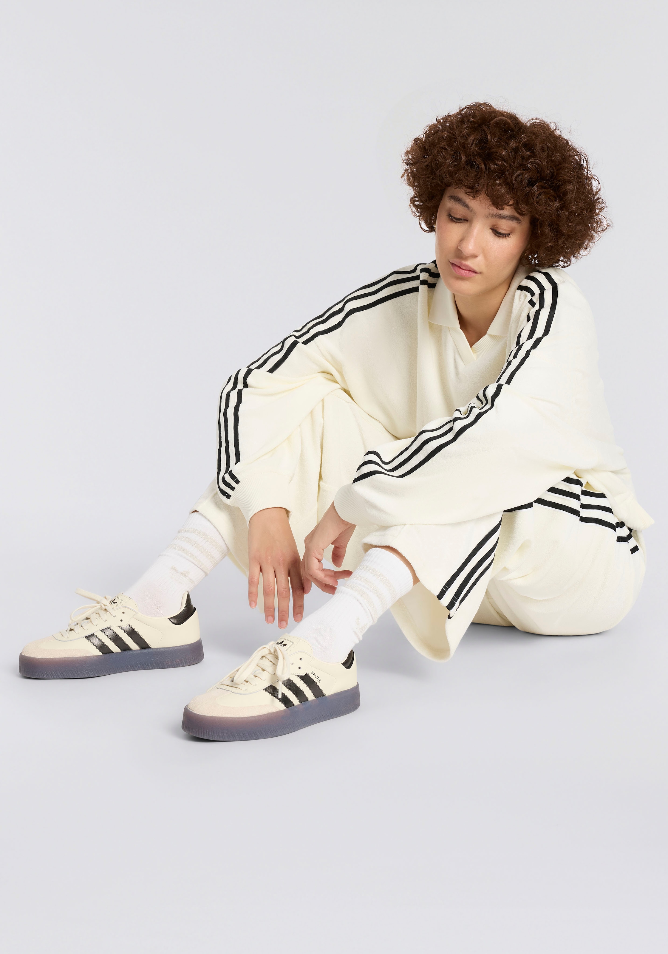 adidas Originals Sportsocken »3-STREIFEN GLITZER CREW, 2 PAAR« 2 Paar tlg. für Laufen, mit Rippbündchen, mit Glitzer auf 3-Streifen und Trefoil