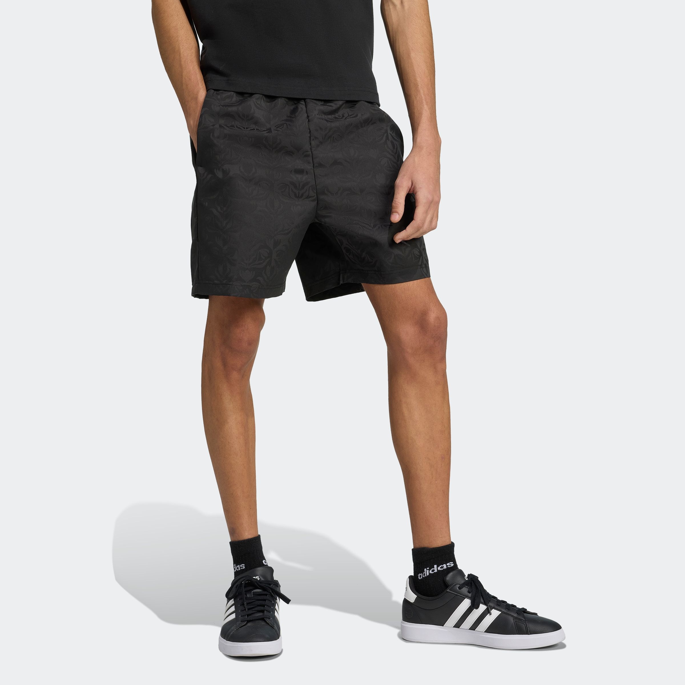 adidas Sportswear Shorts »M TIRO WV SH Q3«, (1 tlg.)