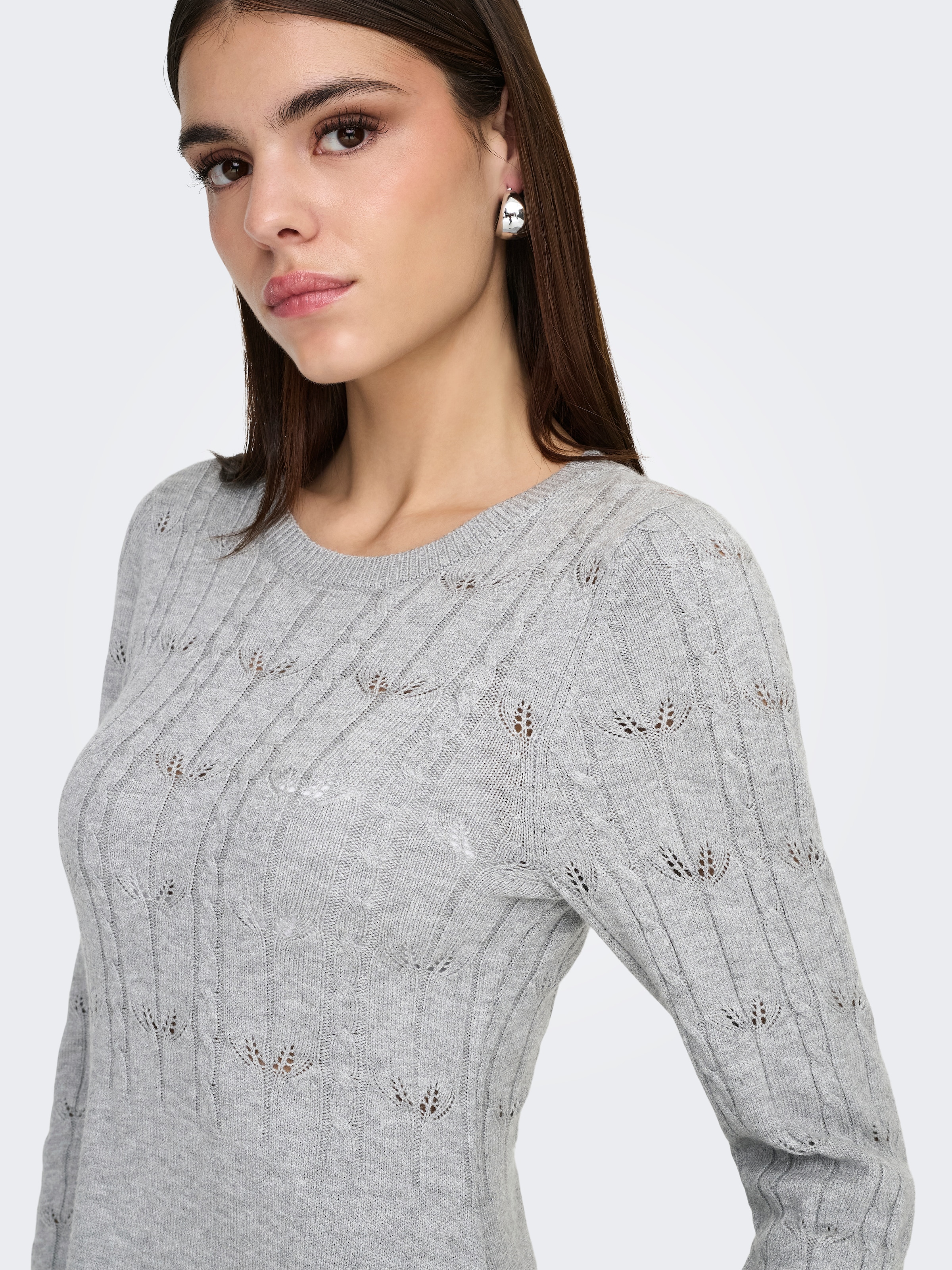 ONLY Strickkleid »ONLKATIA LIFE LS O-NECK CABL DRES EX KNT« Viskosemischung, regular fit, Rundhals