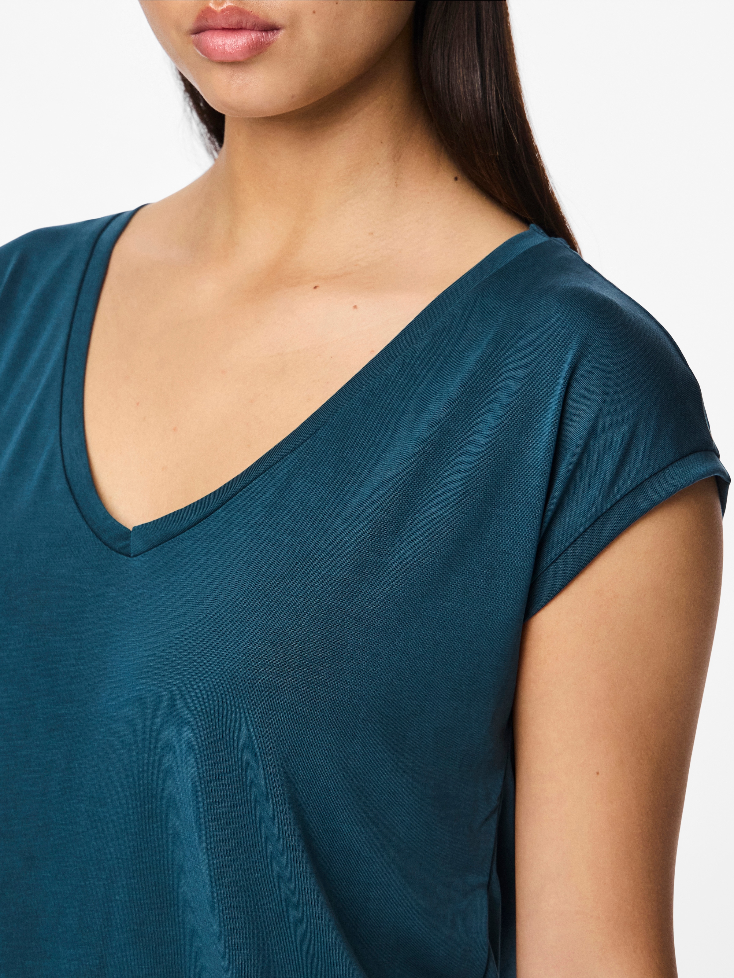 pieces Kurzarmshirt »PCKAMALA TEE NOOS BC« Materialmix, regular fit