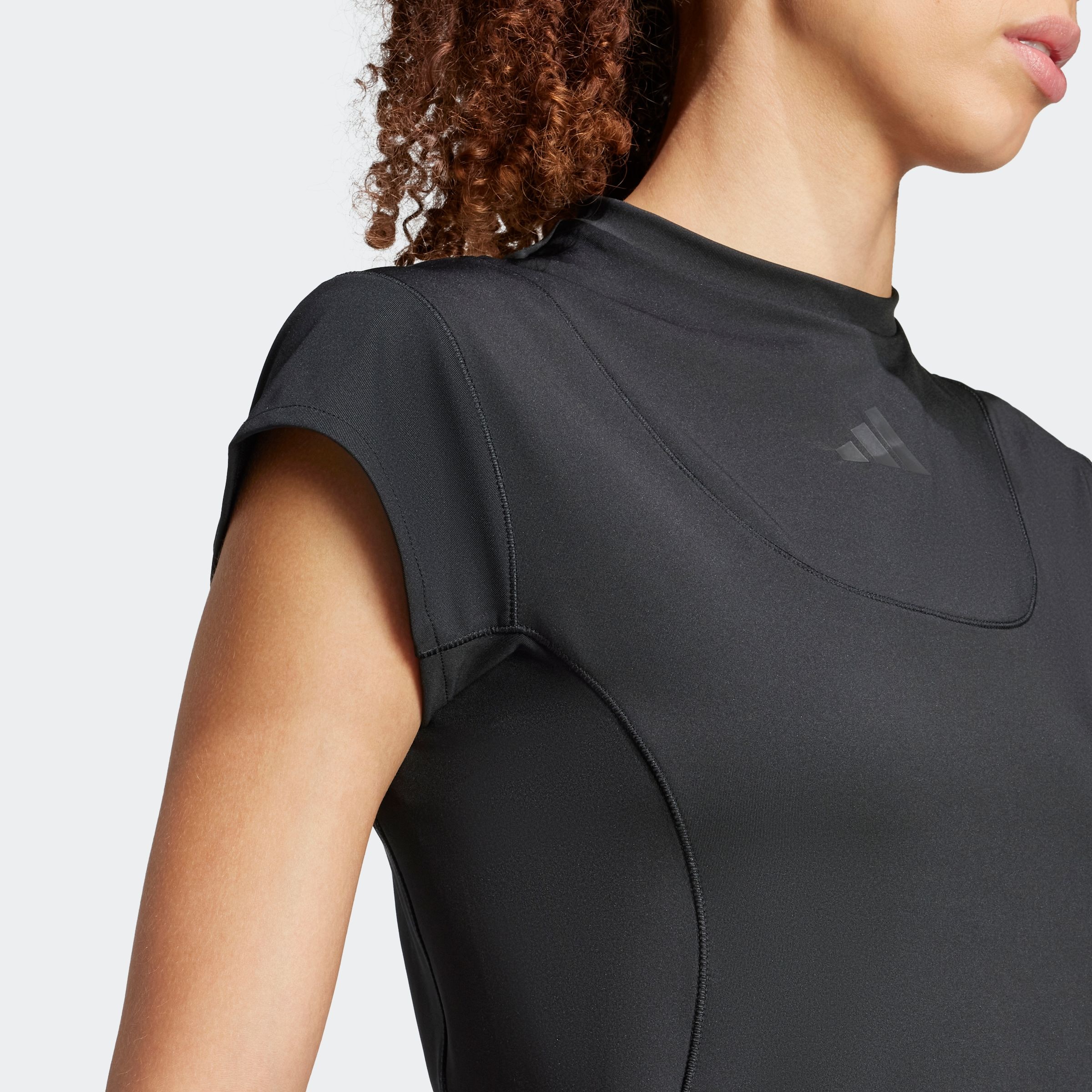adidas Sportswear T-Shirt »W CE G CRO TEE«
